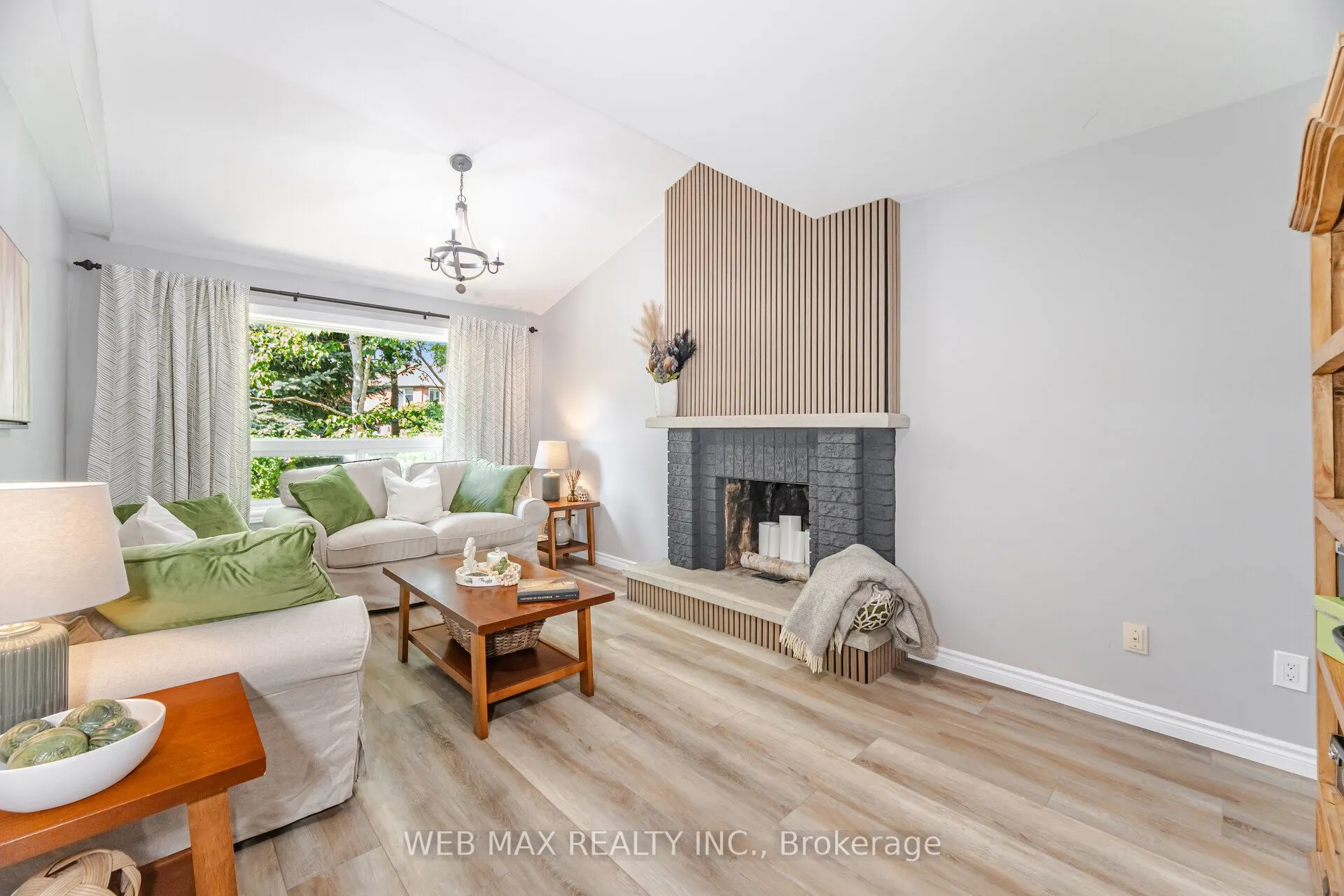 4494 Glen Erin Drive