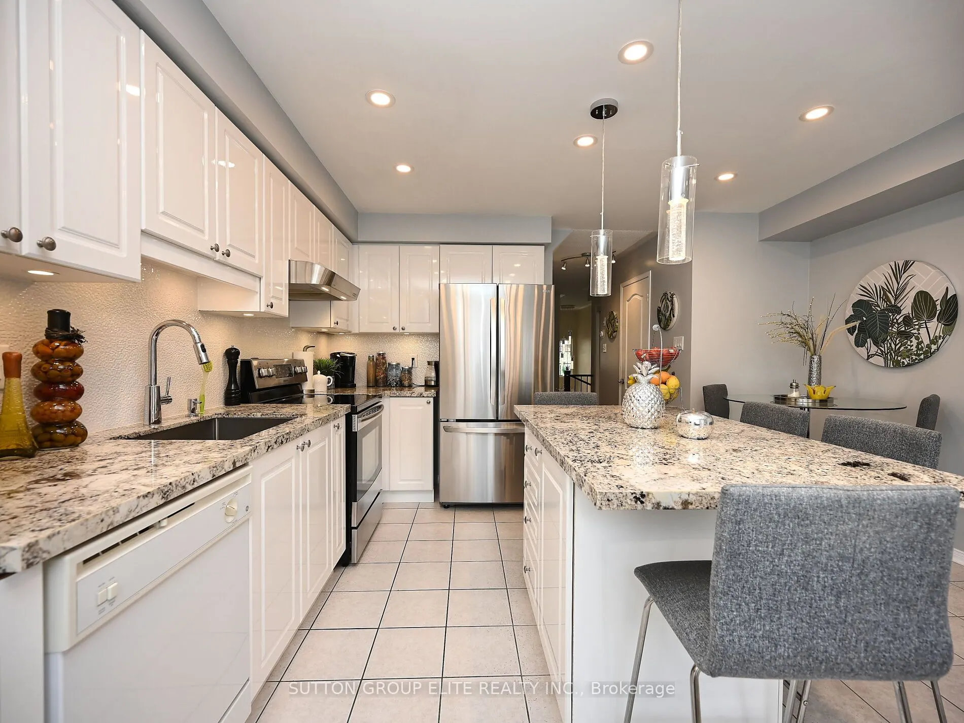 601 Shoreline Drive, #48