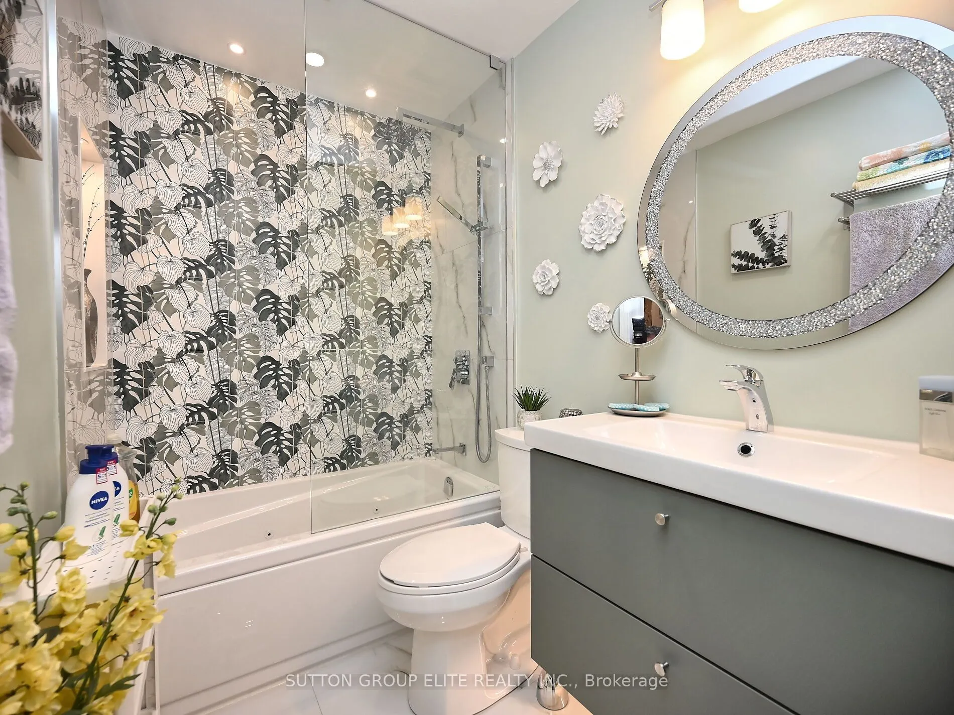 601 Shoreline Drive, #48