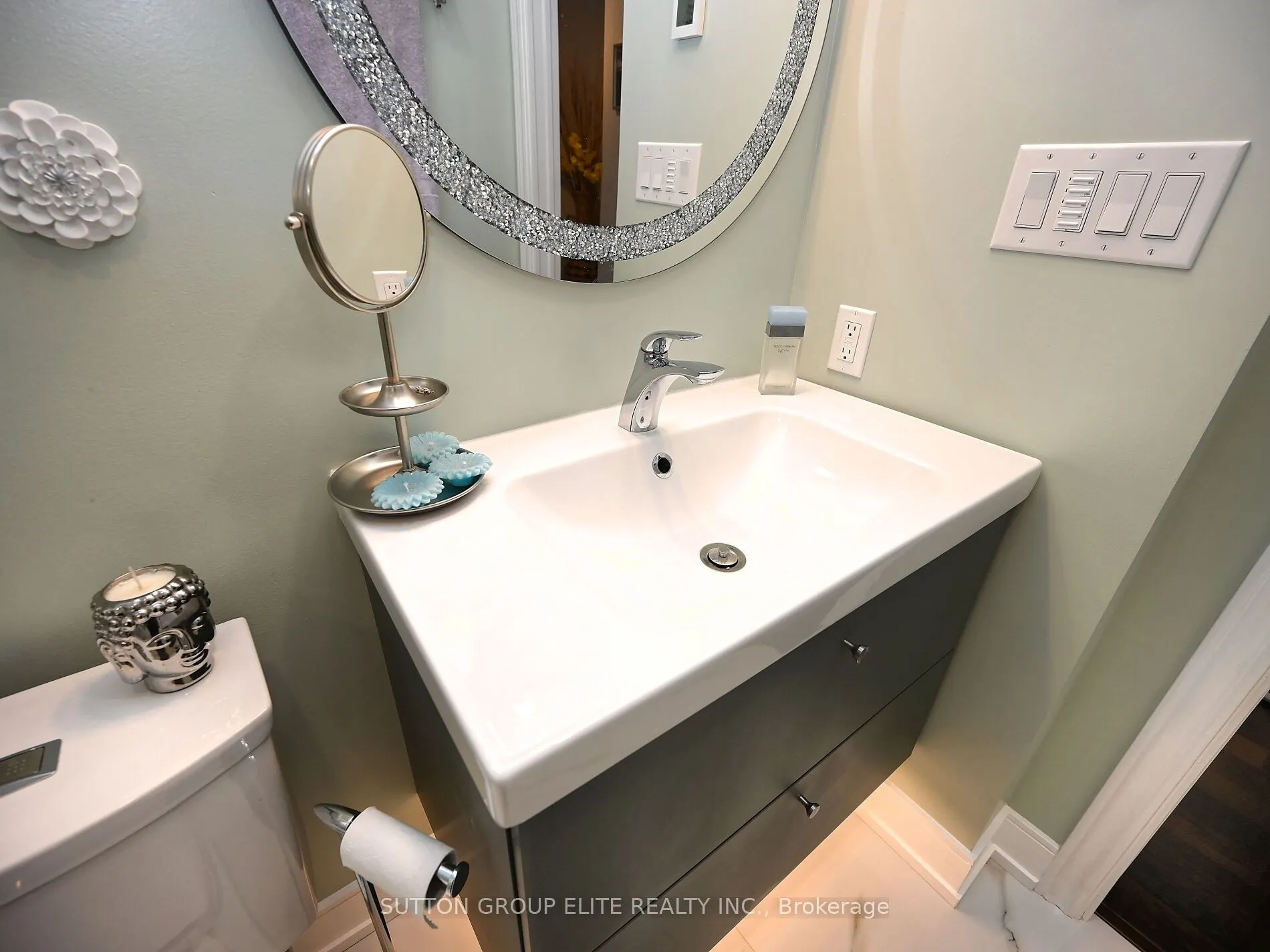 601 Shoreline Drive, #48