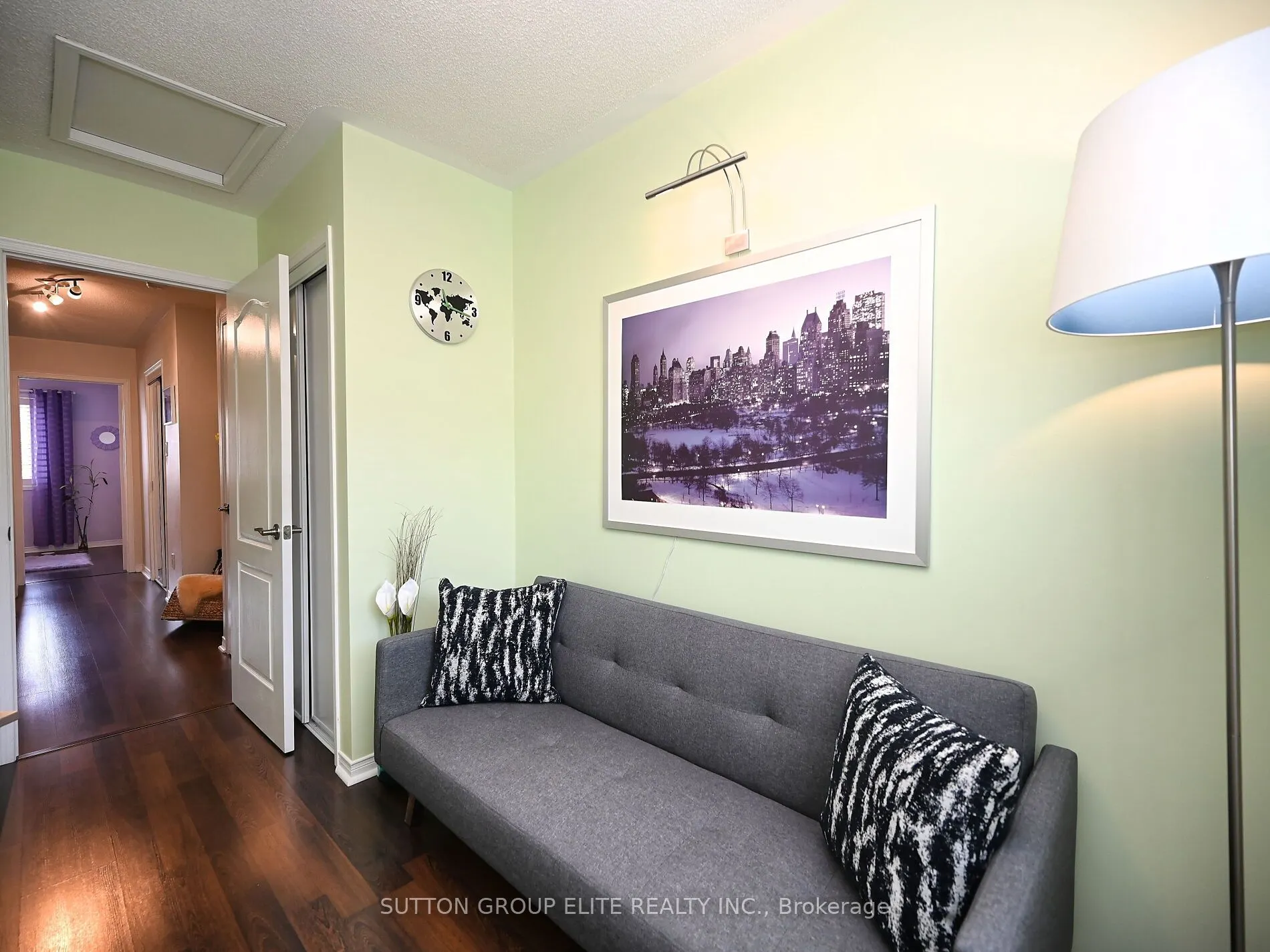 601 Shoreline Drive, #48