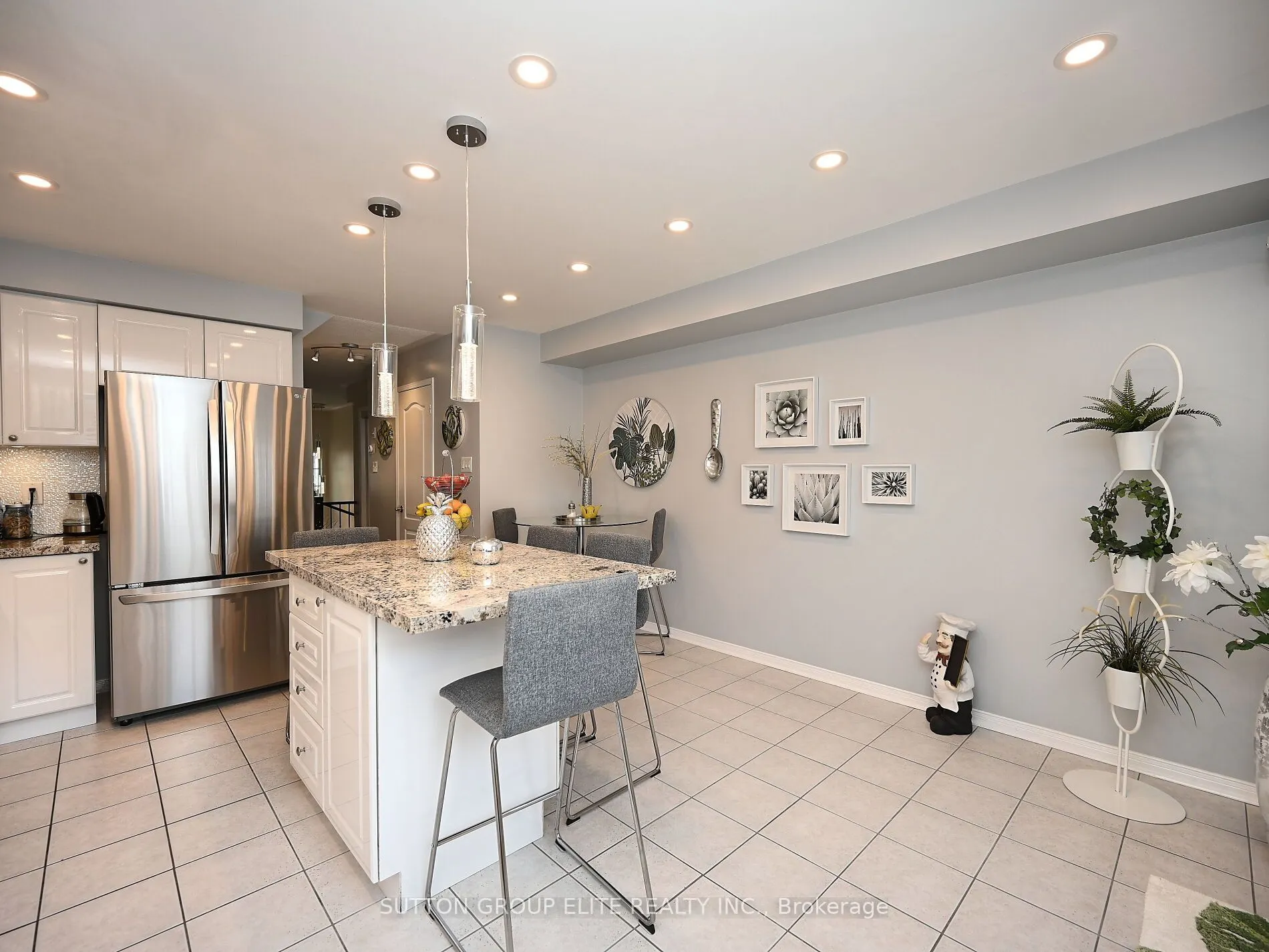 601 Shoreline Drive, #48