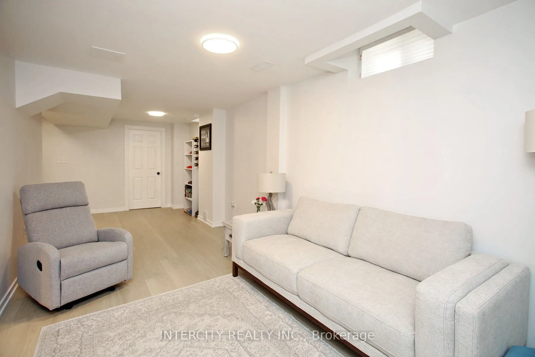 5 Humbershed Crescent