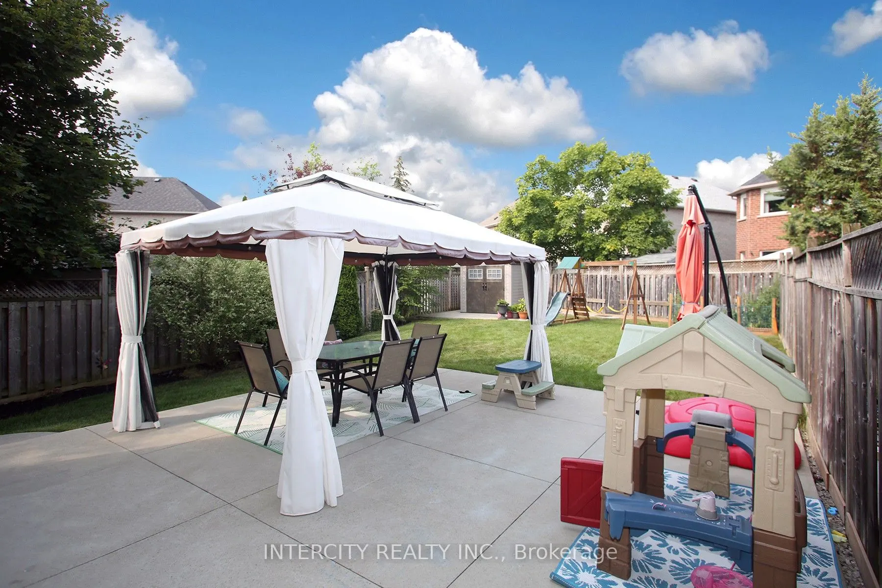 5 Humbershed Crescent