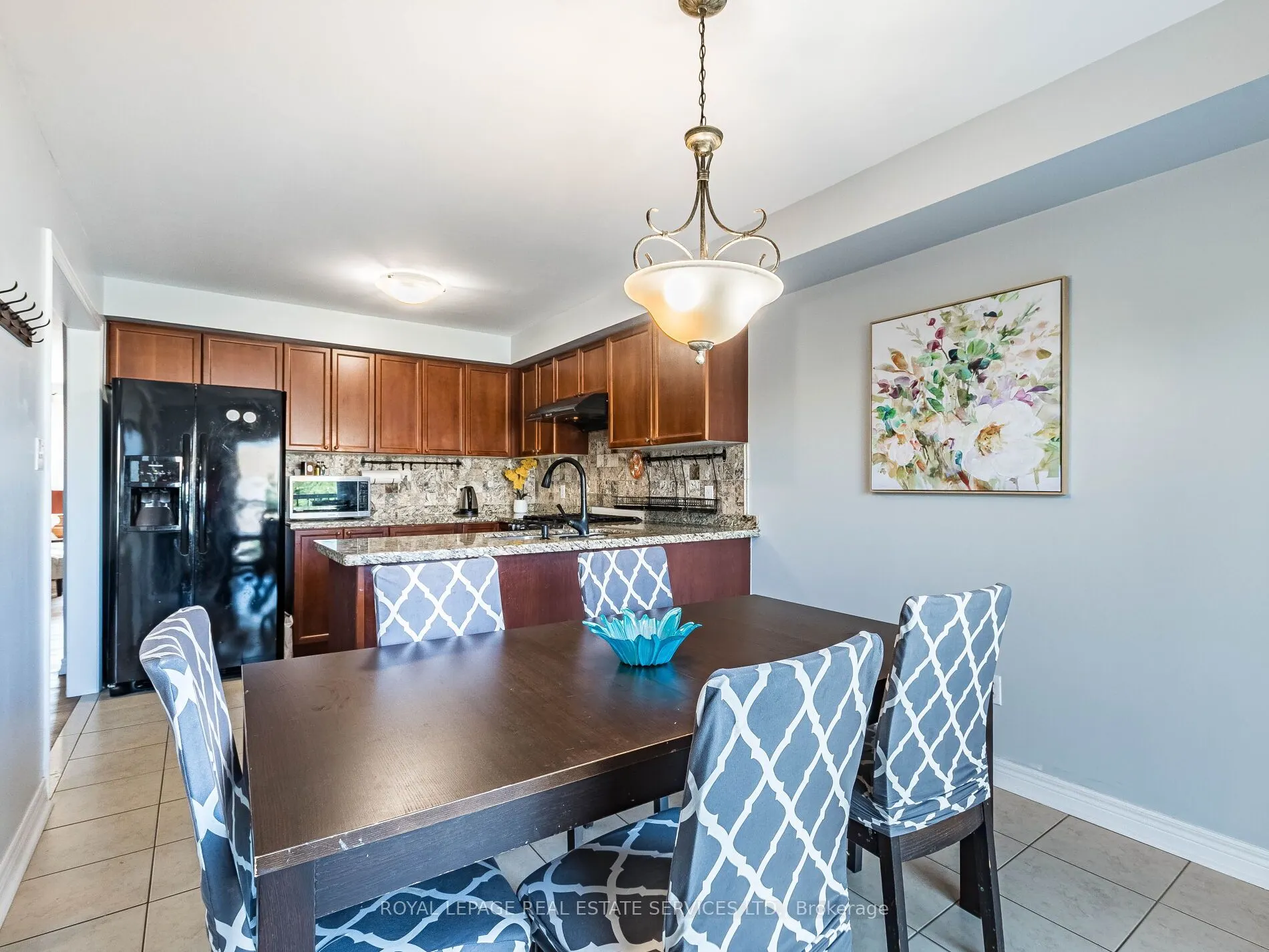 3087 Highvalley Road