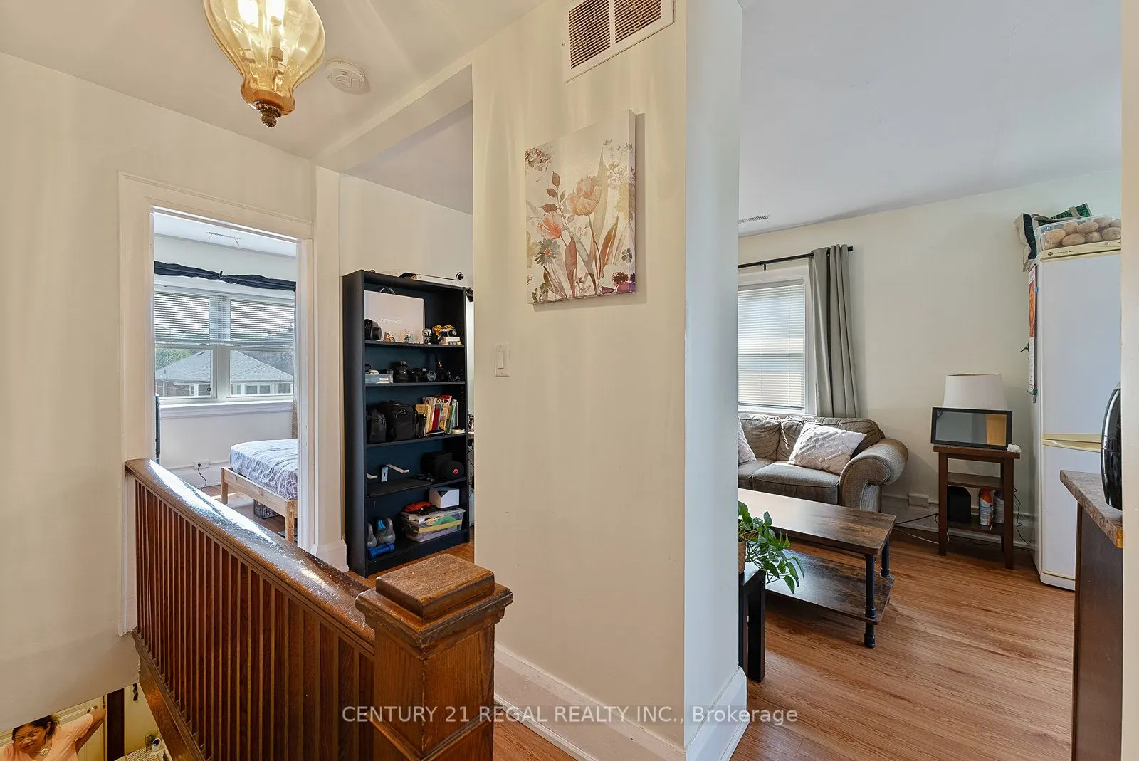 32 Chamberlain Avenue