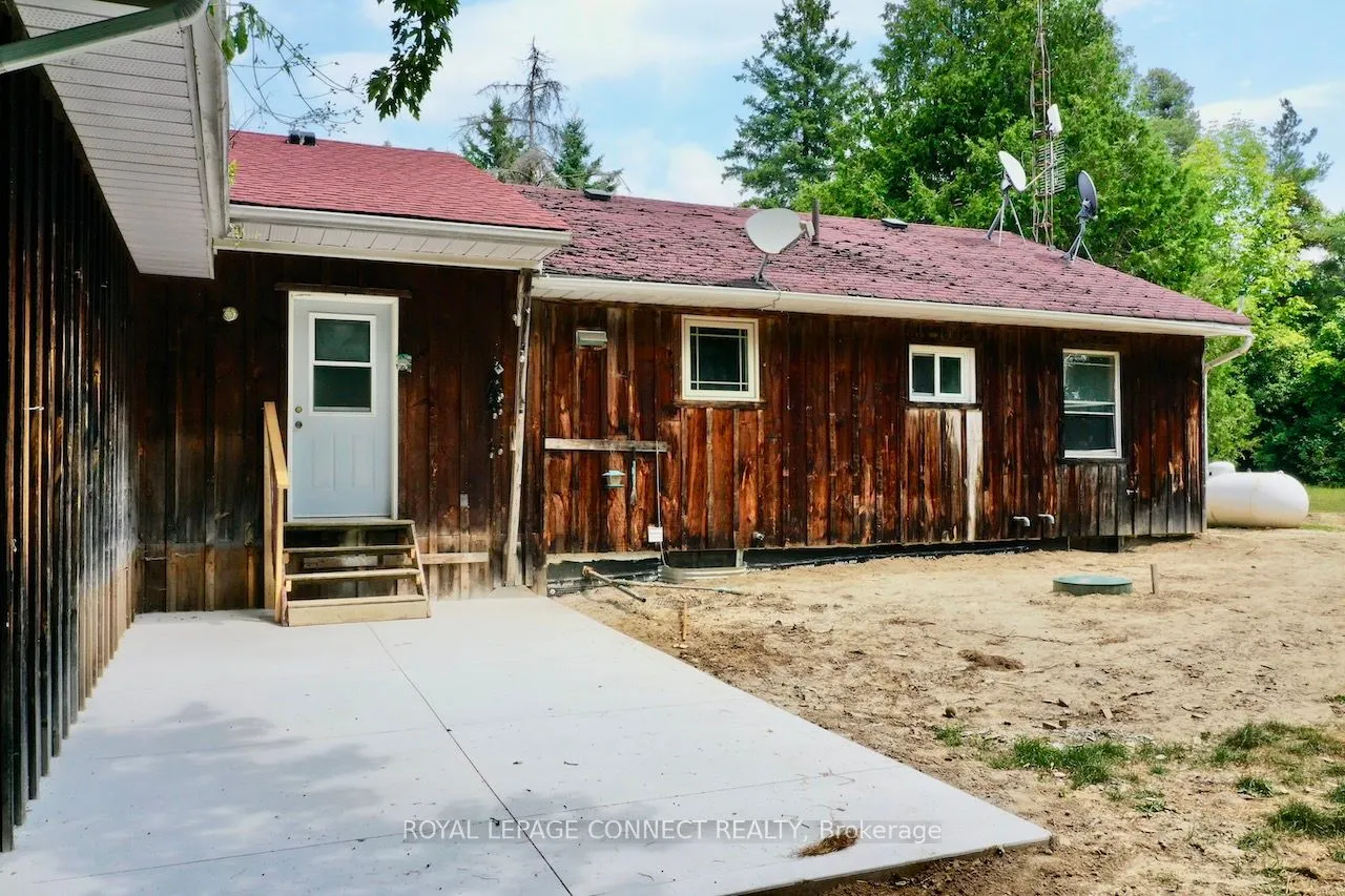 16214 The Gore Road, #Main
