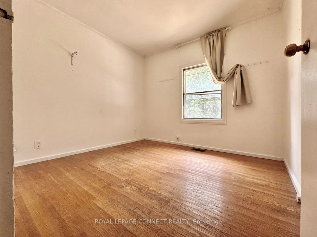 16214 The Gore Road, #Main