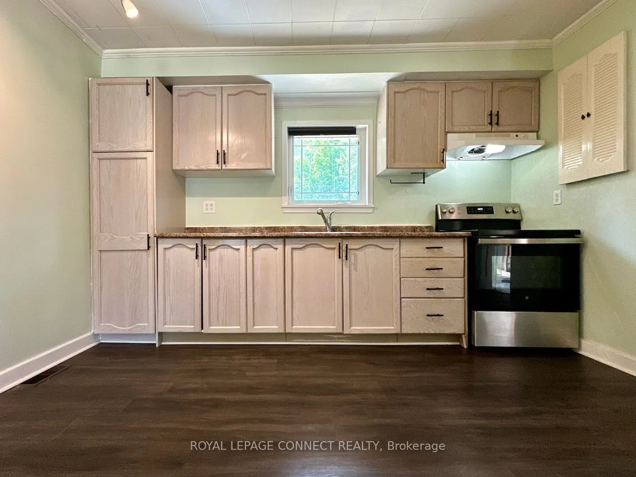 16214 The Gore Road, #Main