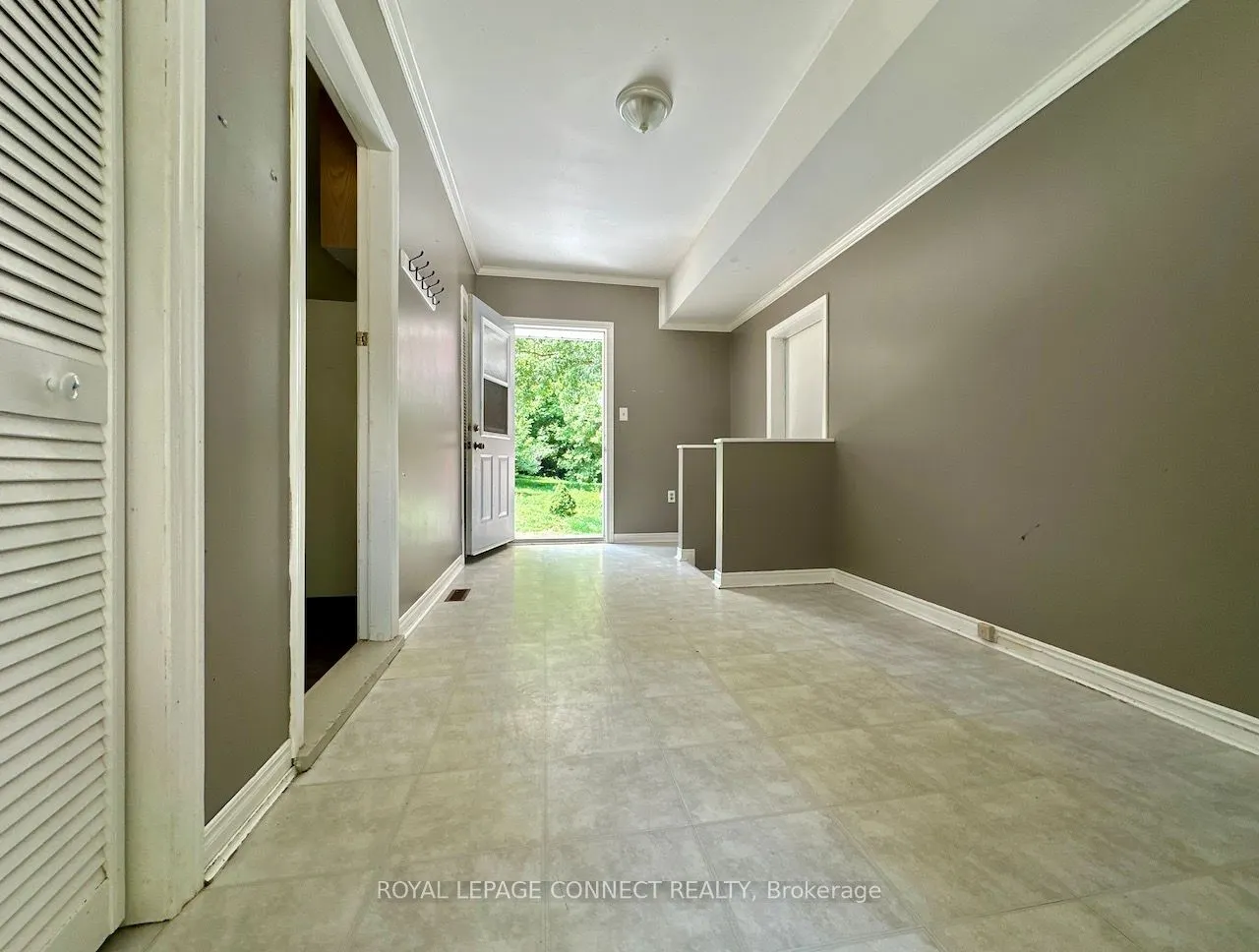 16214 The Gore Road, #Main