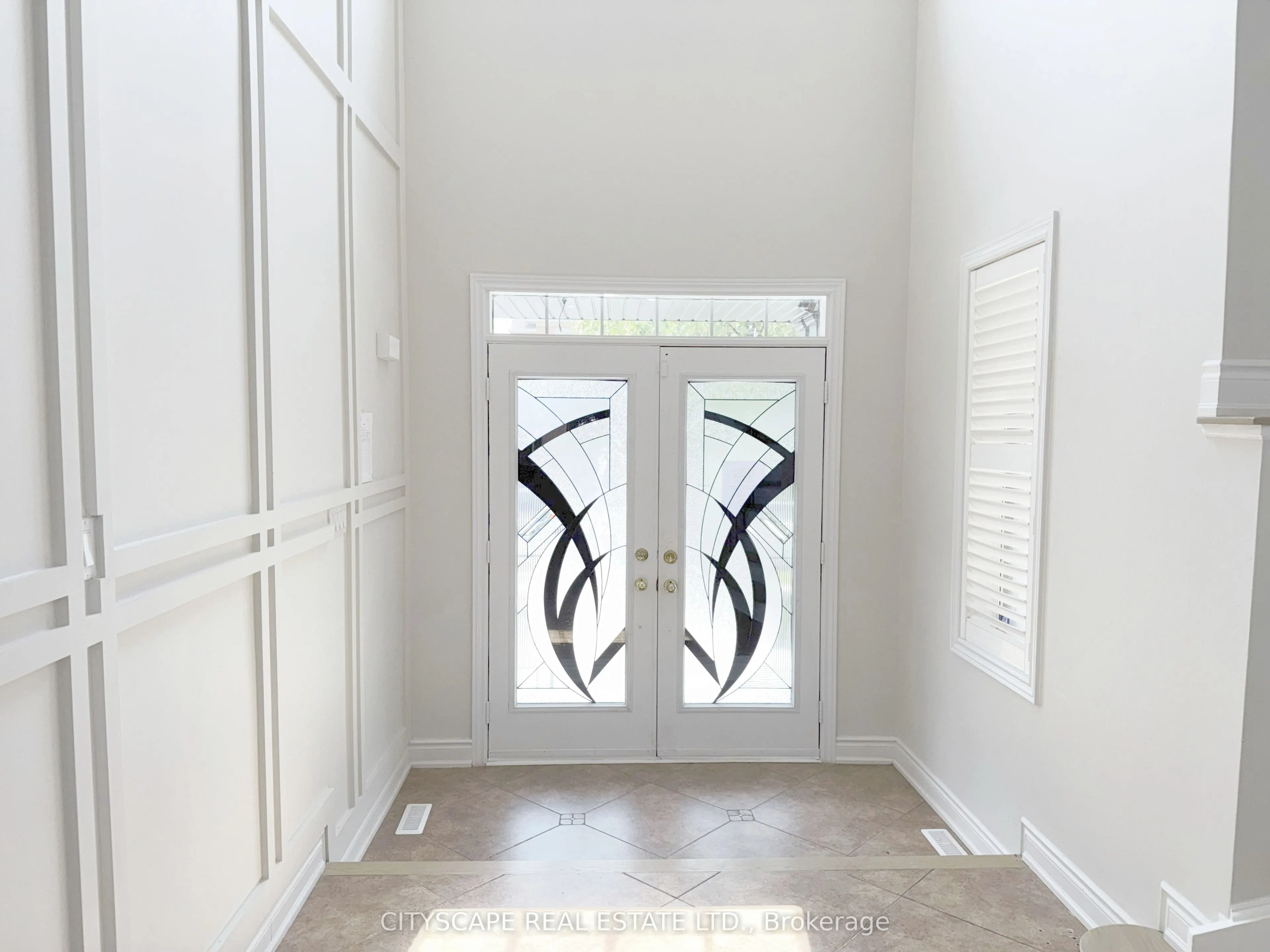 32 Charger Lane