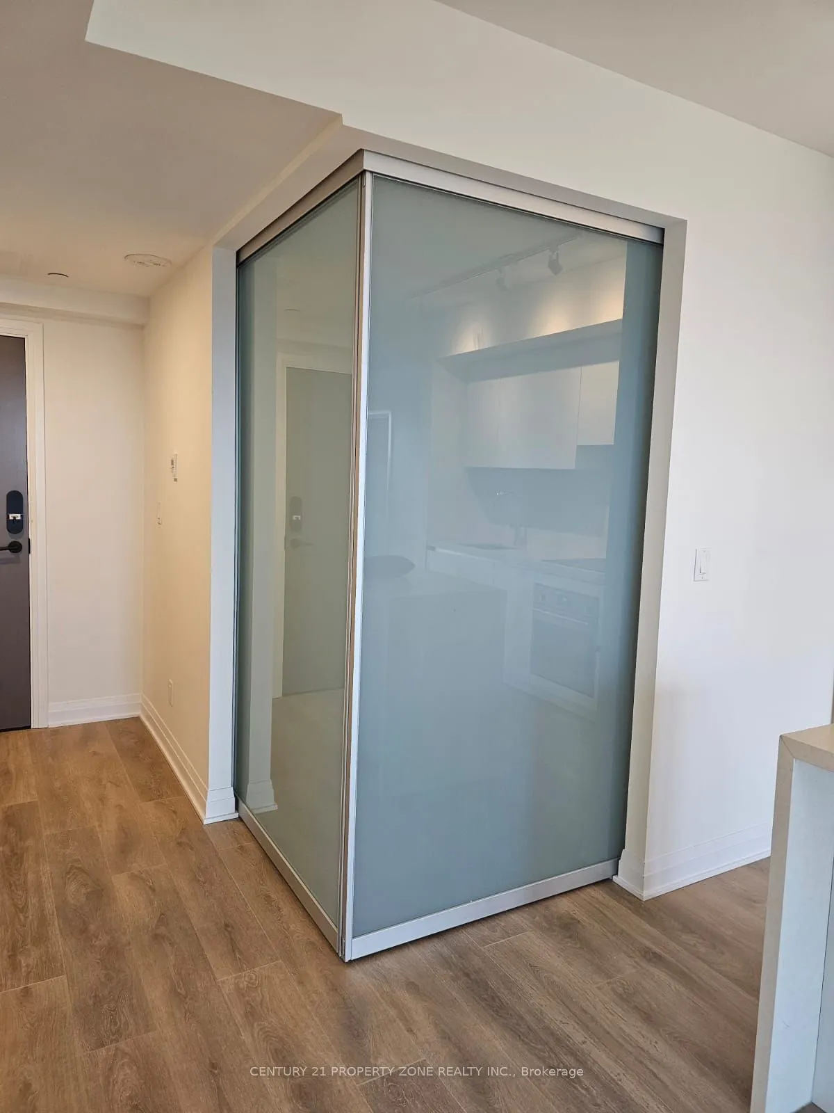 4015 The Exchange Street, #1503