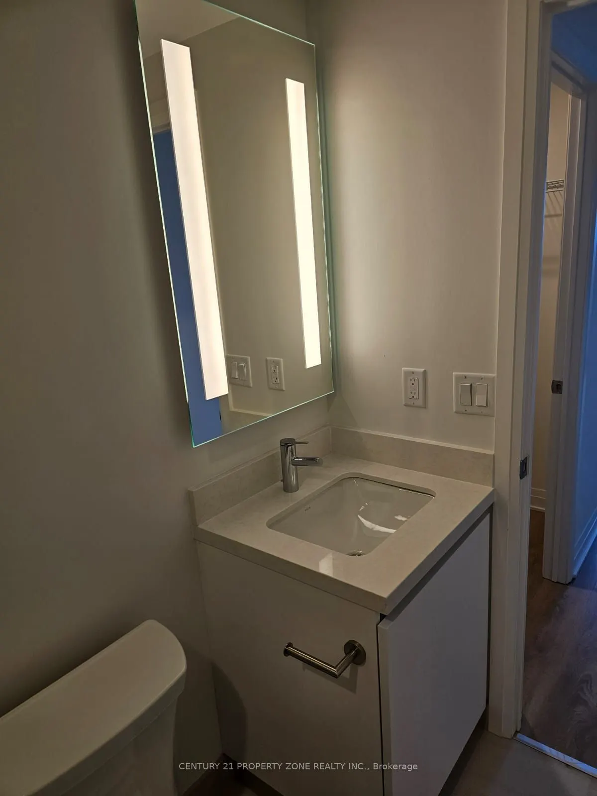 4015 The Exchange Street, #1503