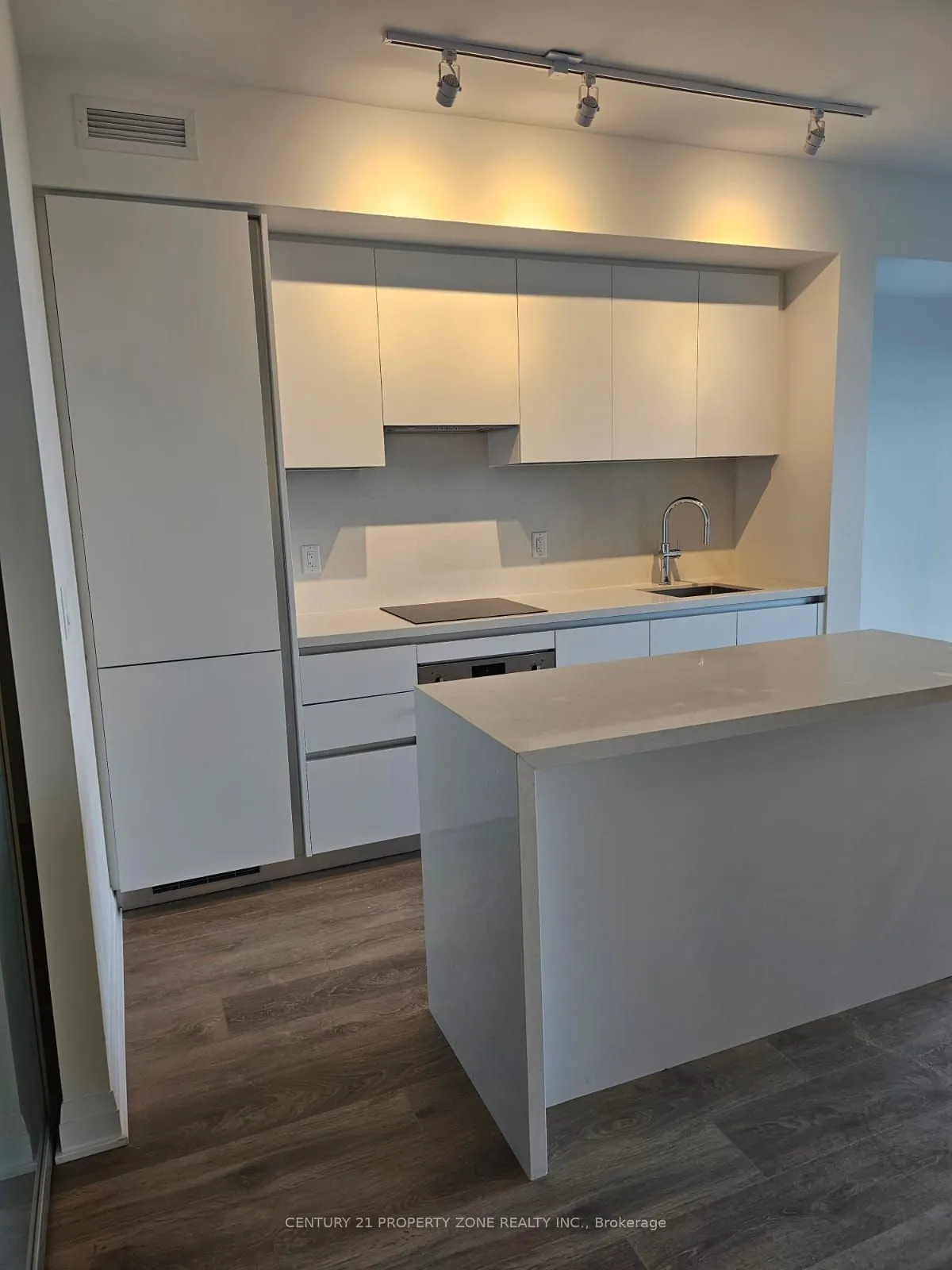 4015 The Exchange Street, #1503