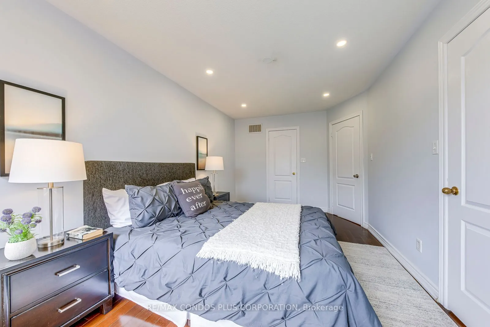 1015 Galesway Boulevard, #27