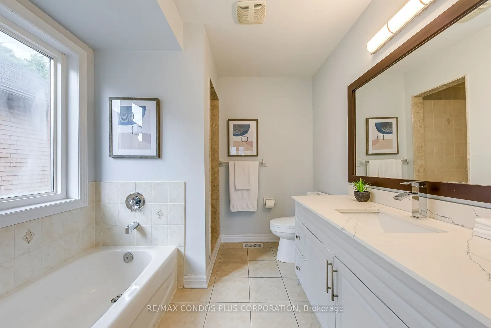 1015 Galesway Boulevard, #27