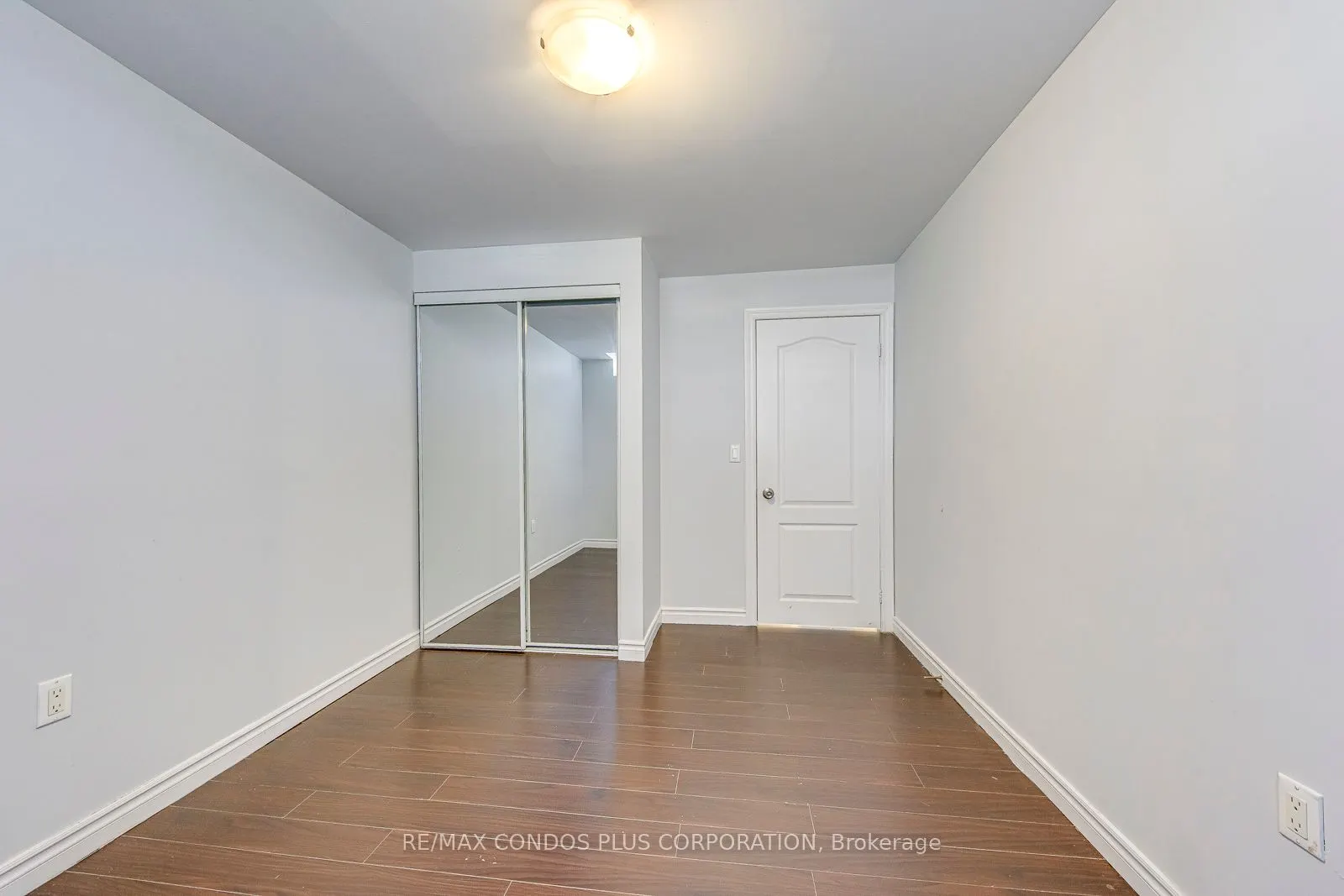 1015 Galesway Boulevard, #27