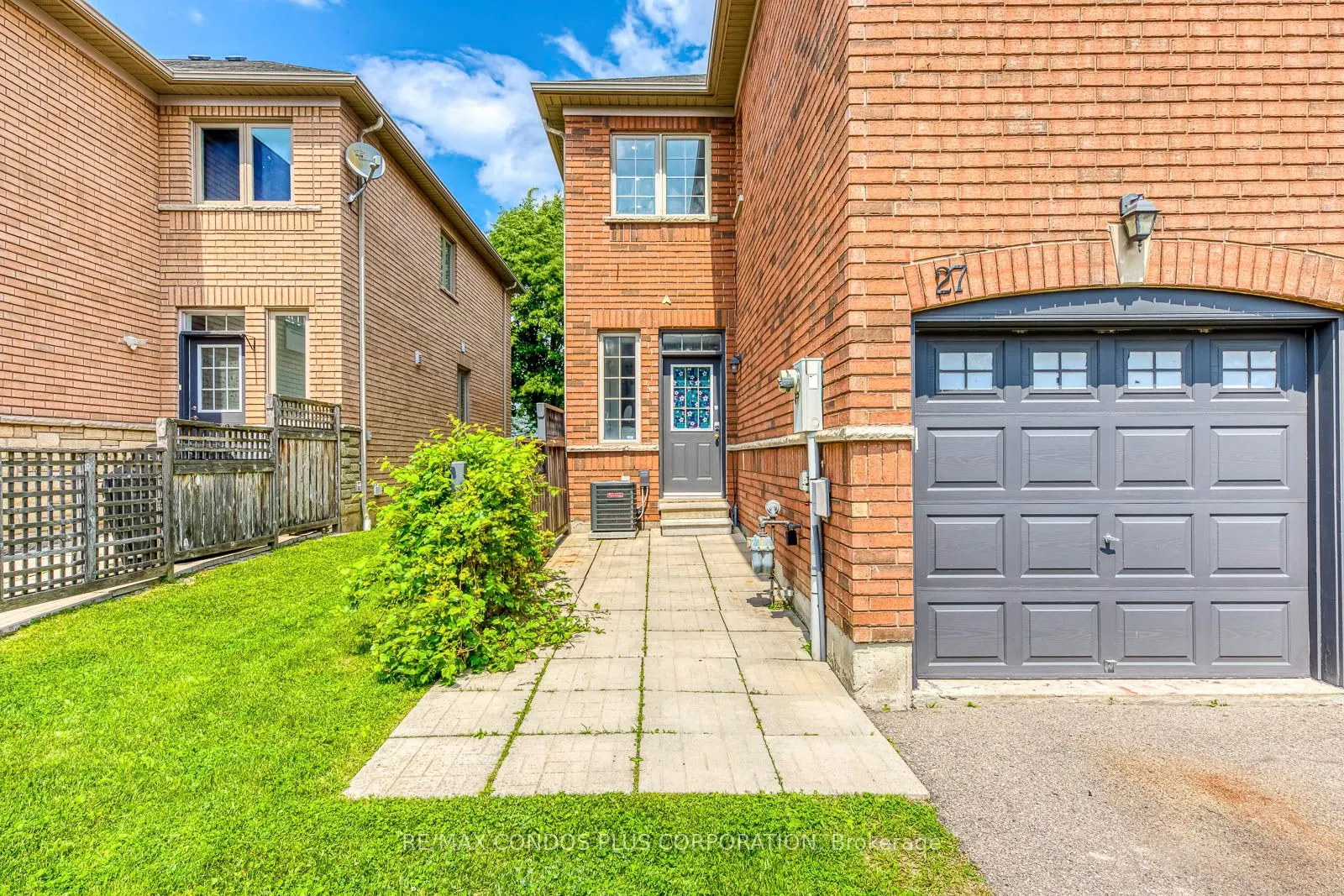 1015 Galesway Boulevard, #27