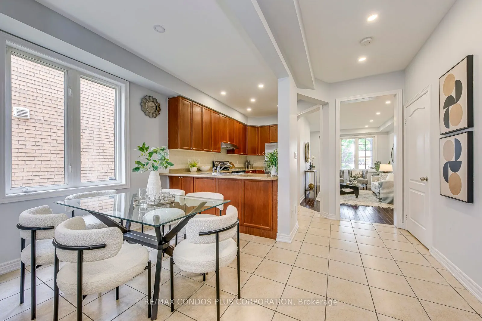 1015 Galesway Boulevard, #27