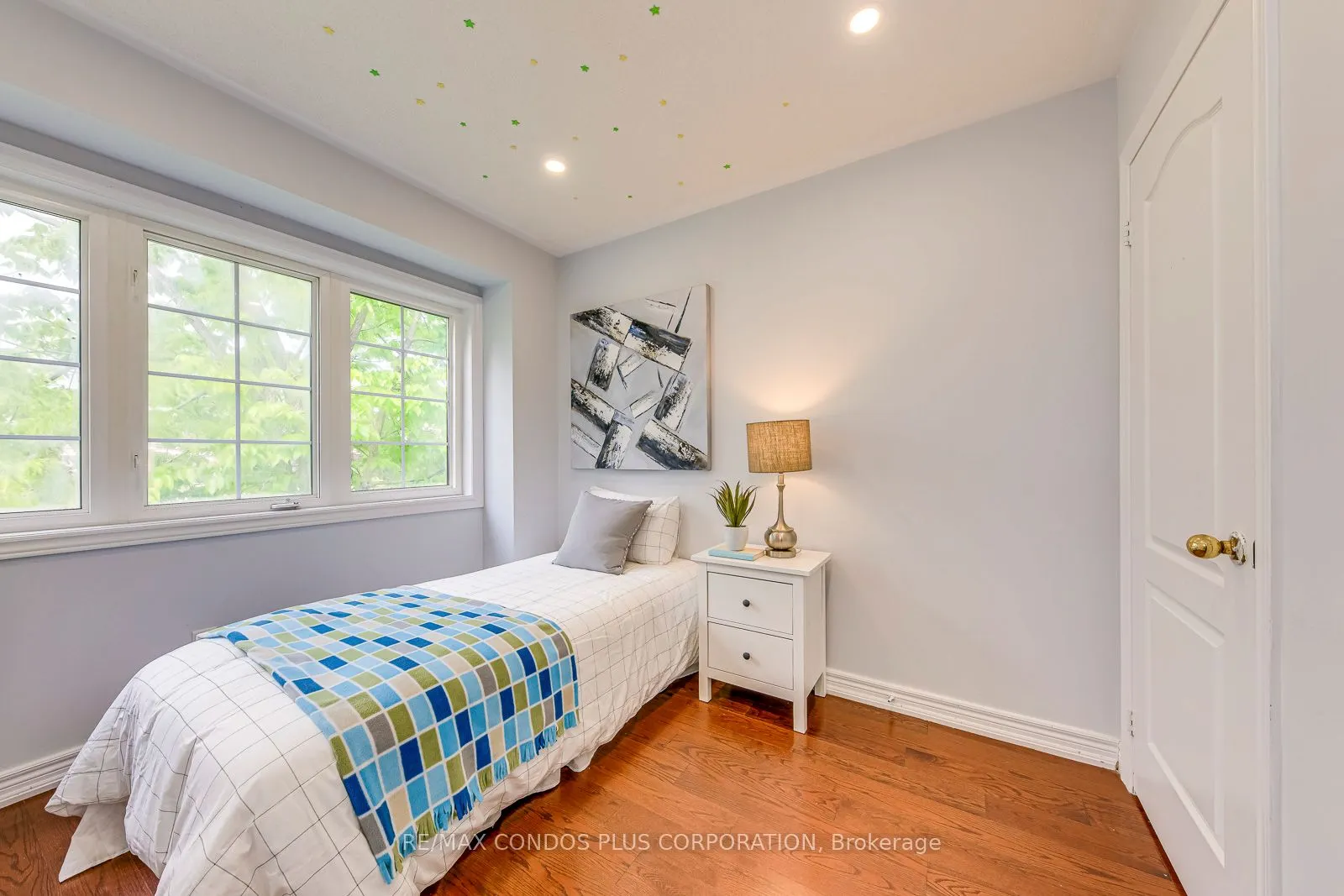 1015 Galesway Boulevard, #27