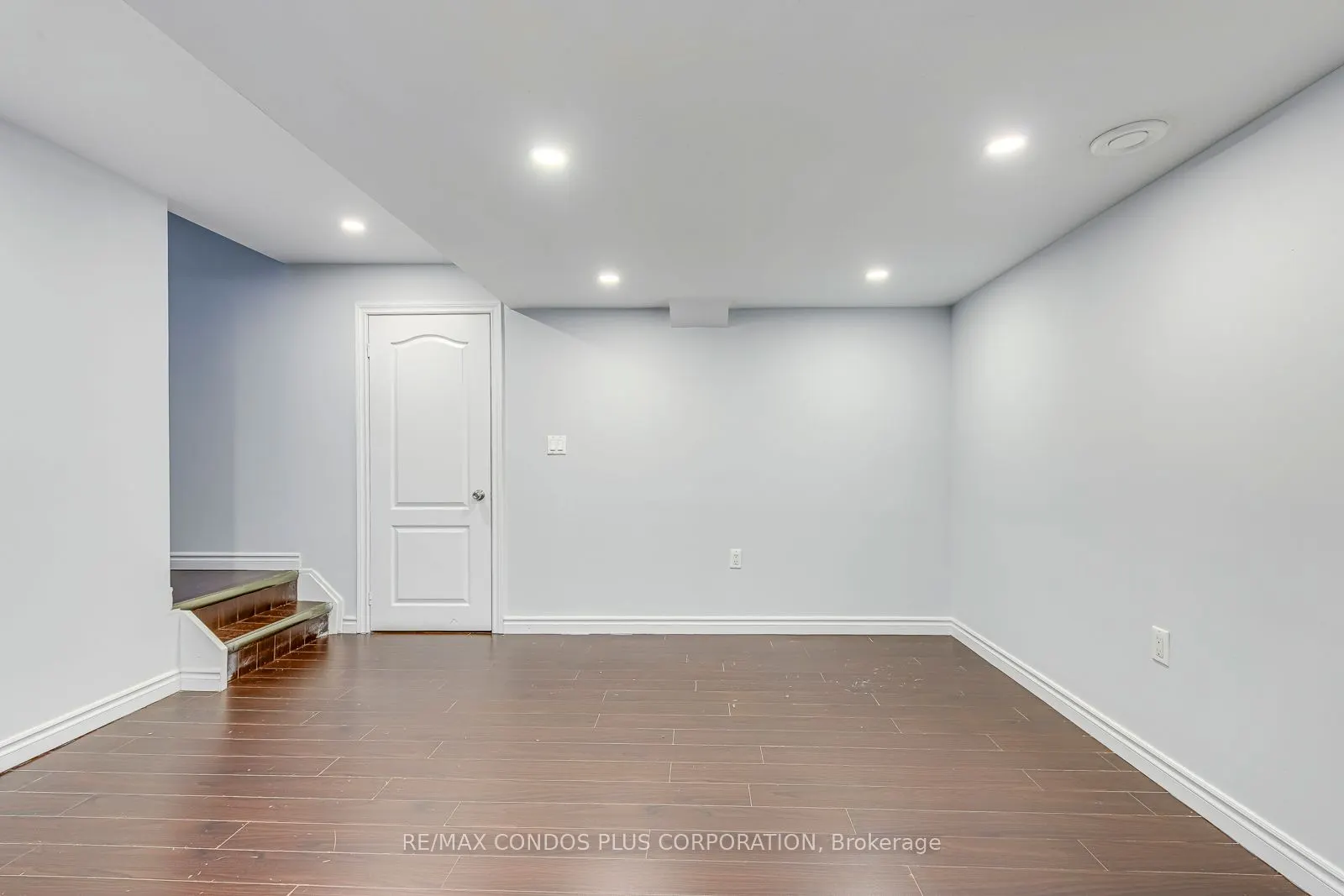 1015 Galesway Boulevard, #27
