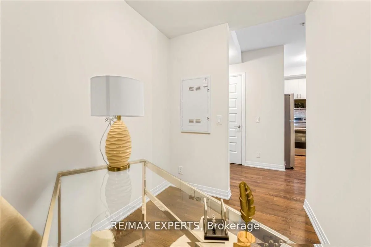 1105 Leger Way E, #527