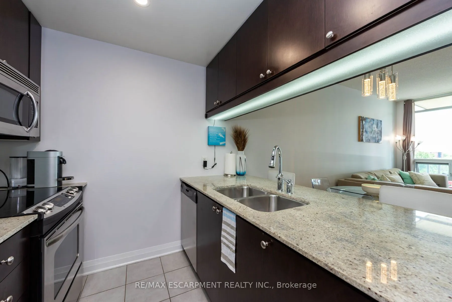1055 Southdown Road, #710