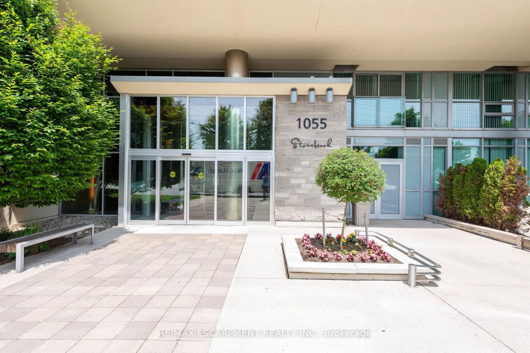 1055 Southdown Road, #710