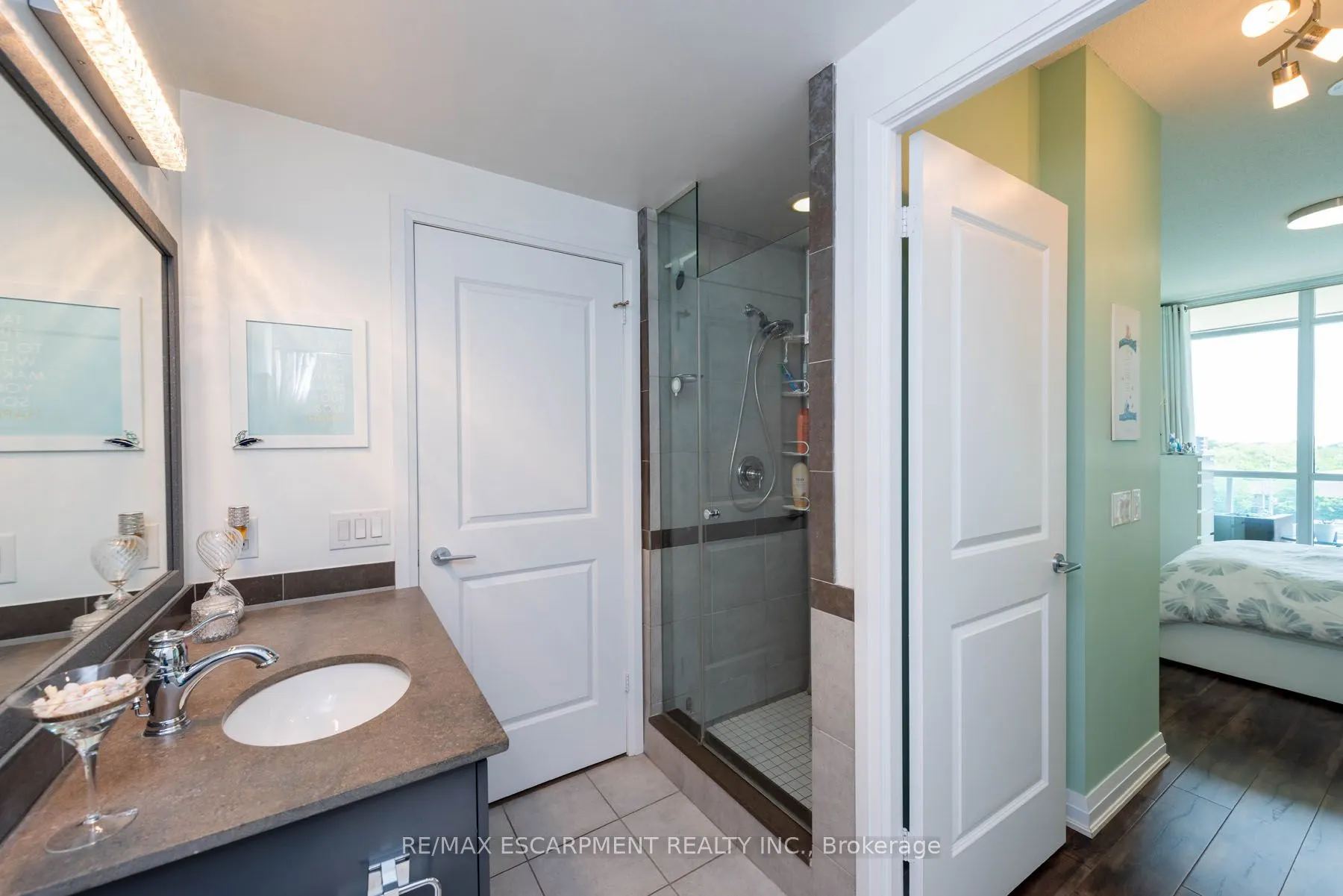 1055 Southdown Road, #710