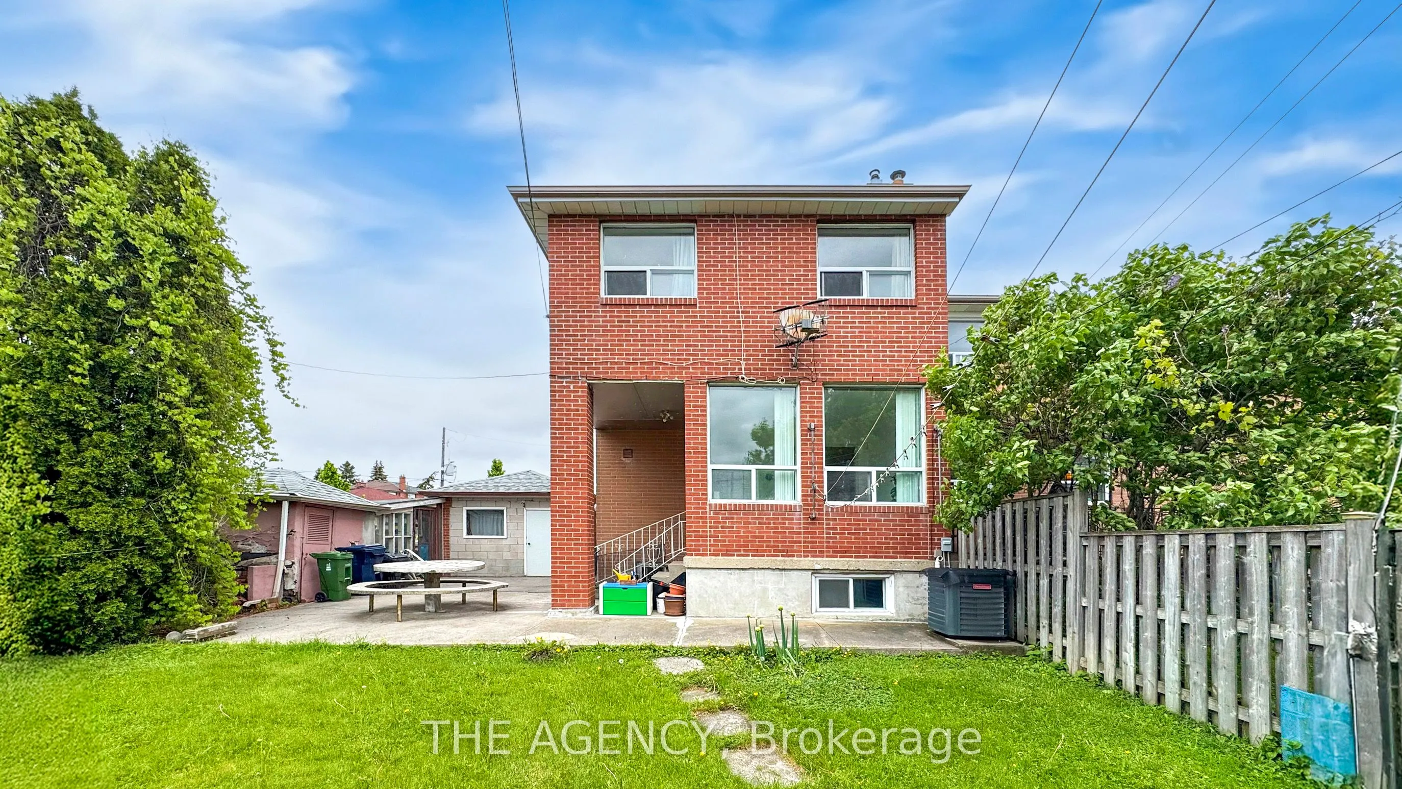 7 Purchase Place