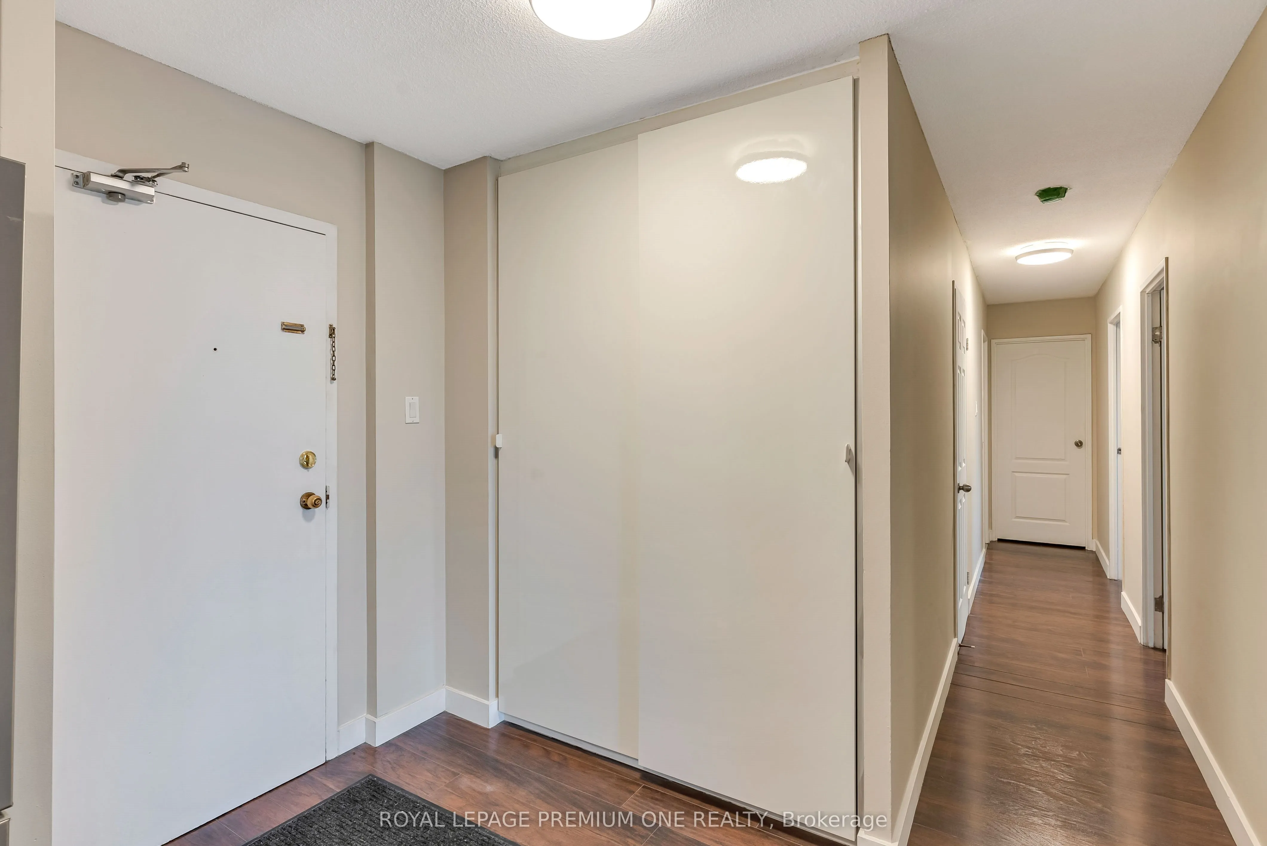 238 Albion Road, #110