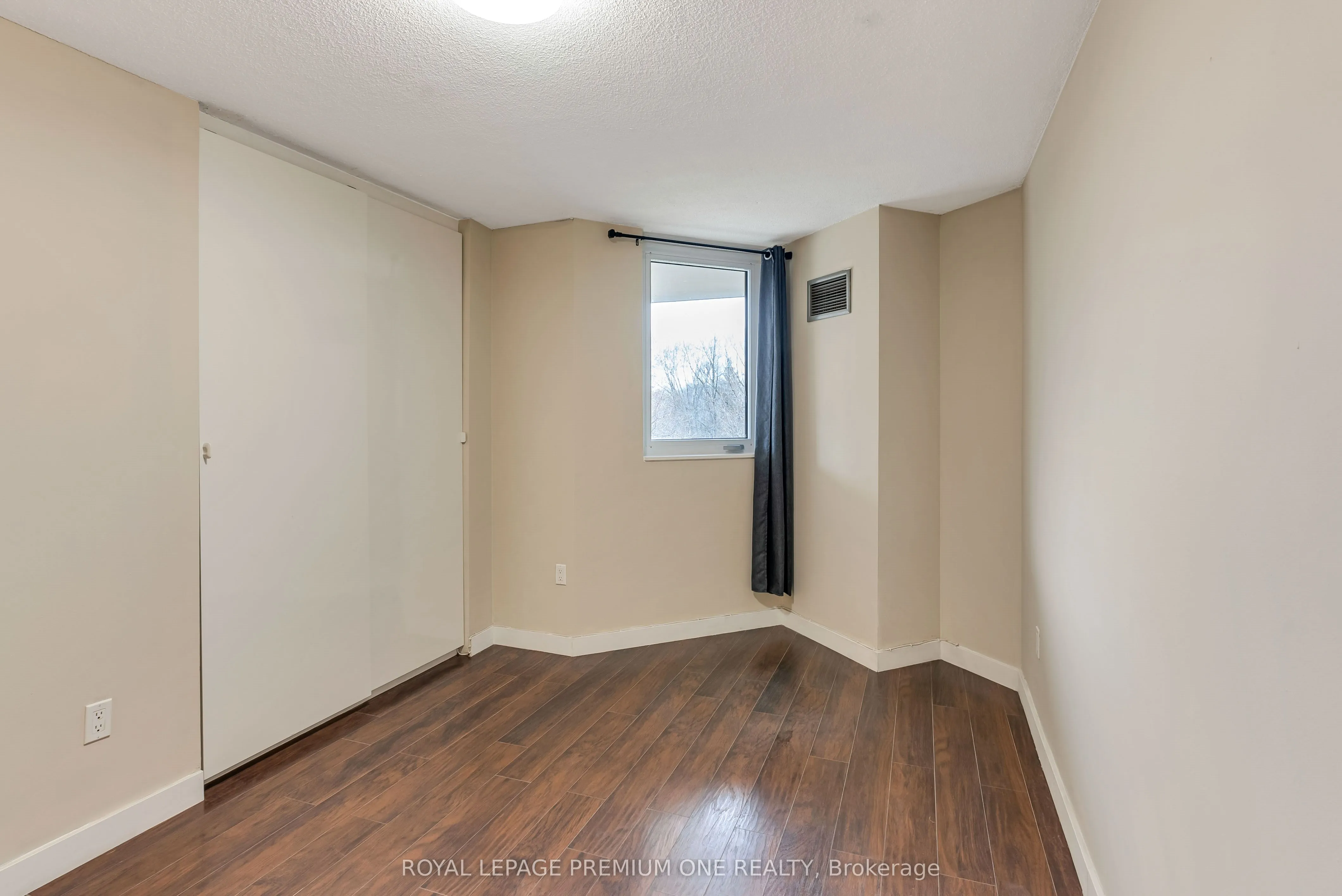 238 Albion Road, #110