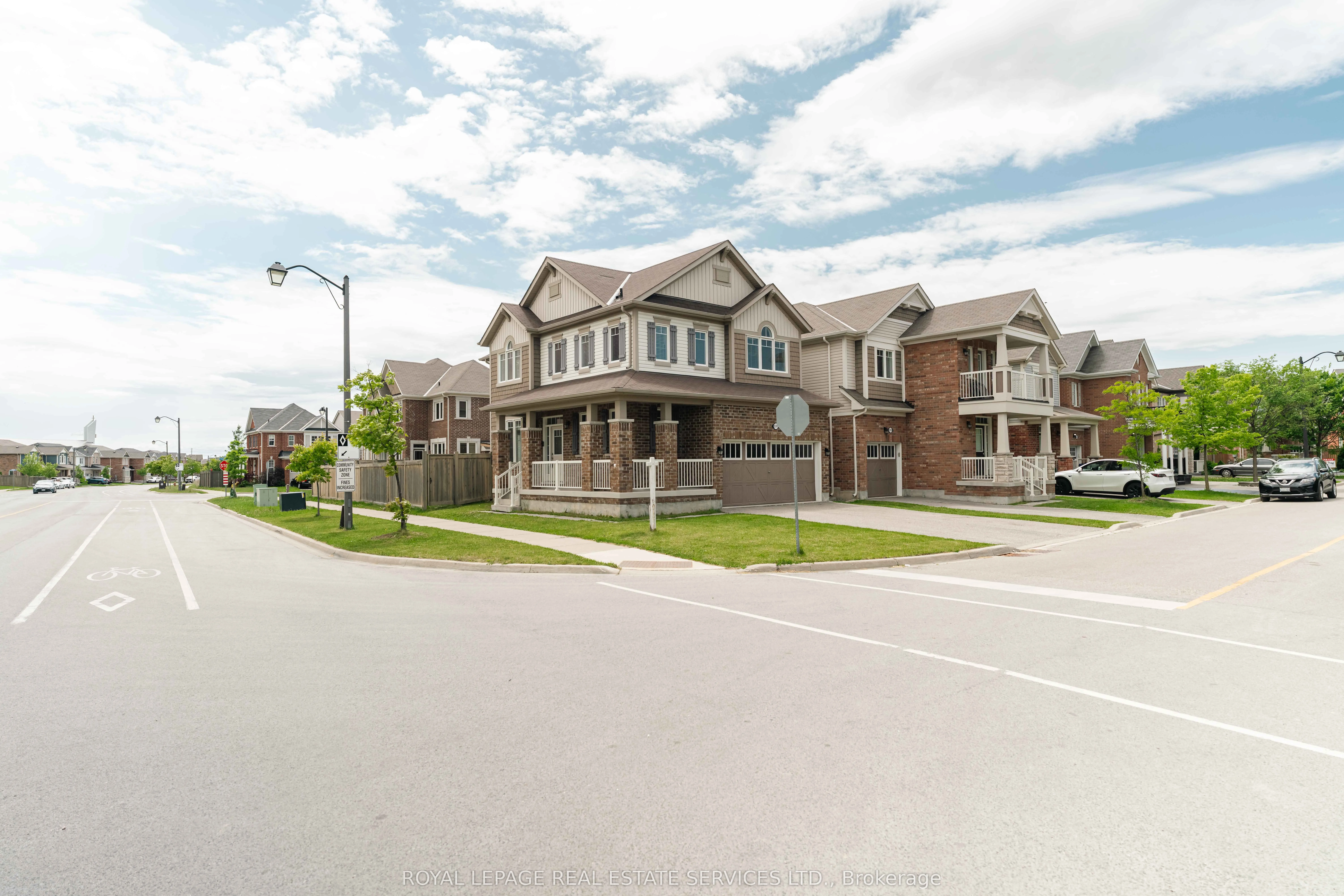 974 Penson Crescent