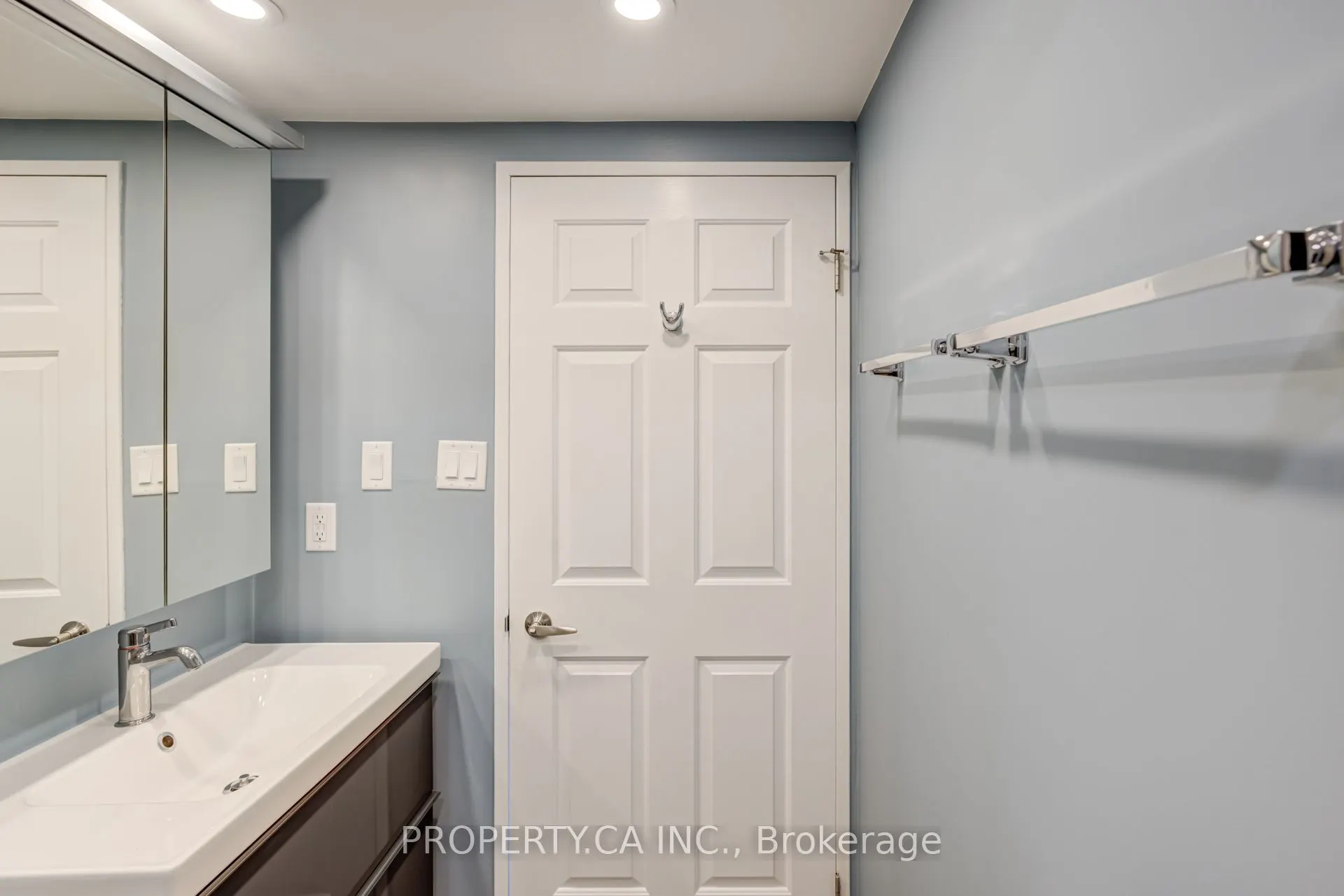 101 Subway Crescent, #2308