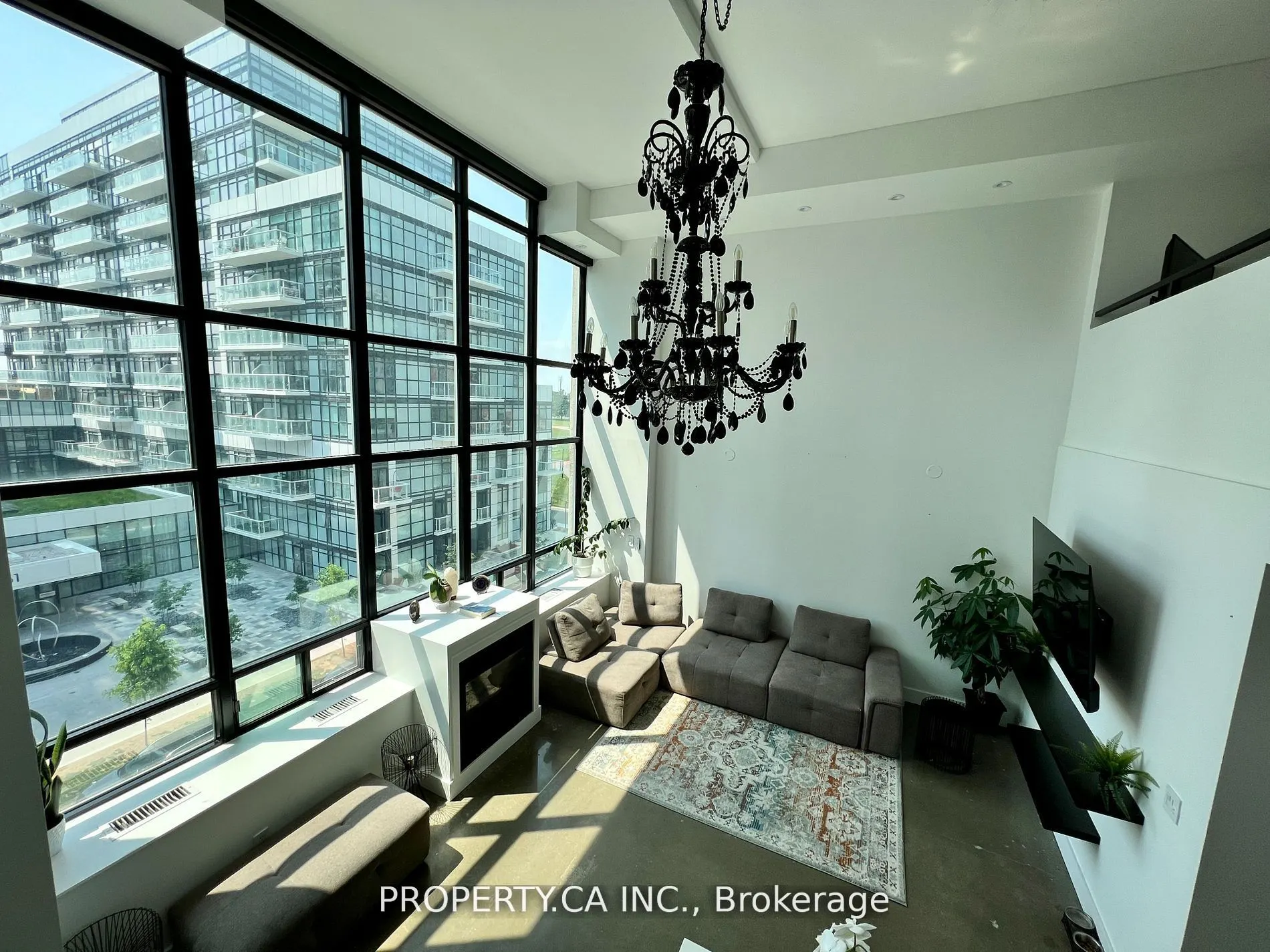 300 Manitoba Street, #314