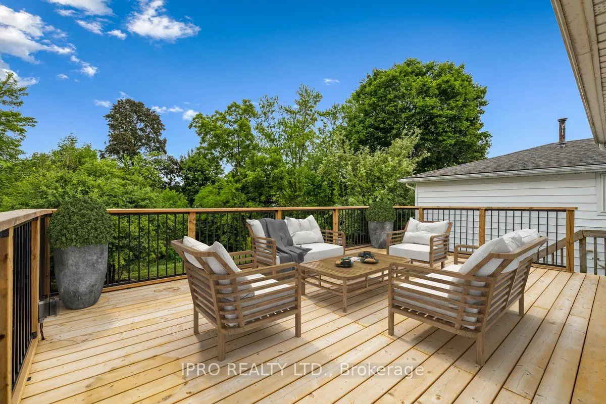 623 Sheraton Road