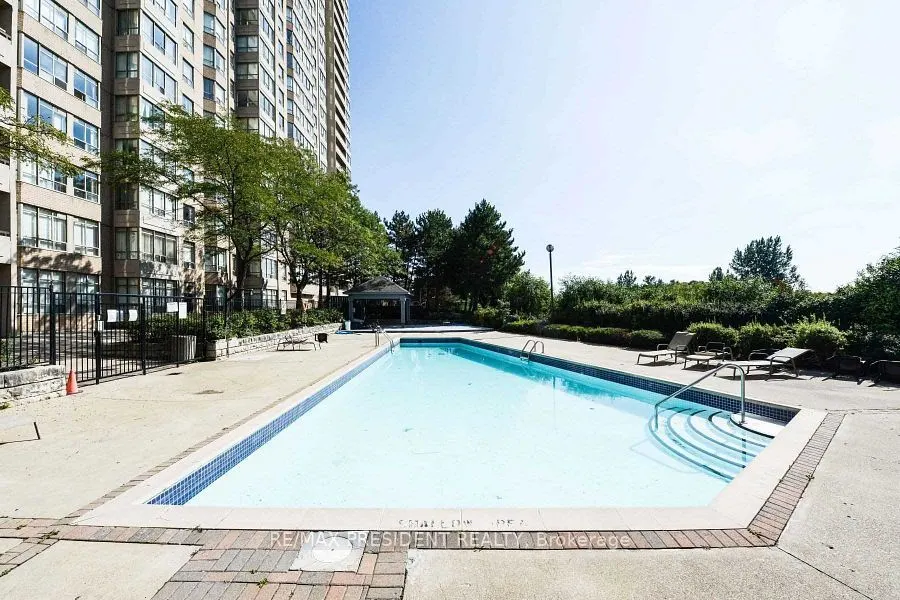 30 Malta Avenue, #206