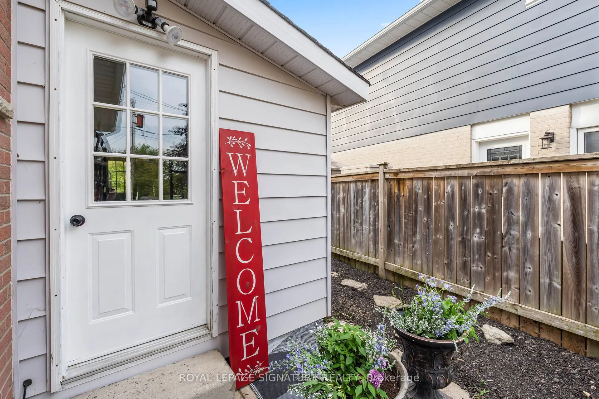 9 Faludon Drive