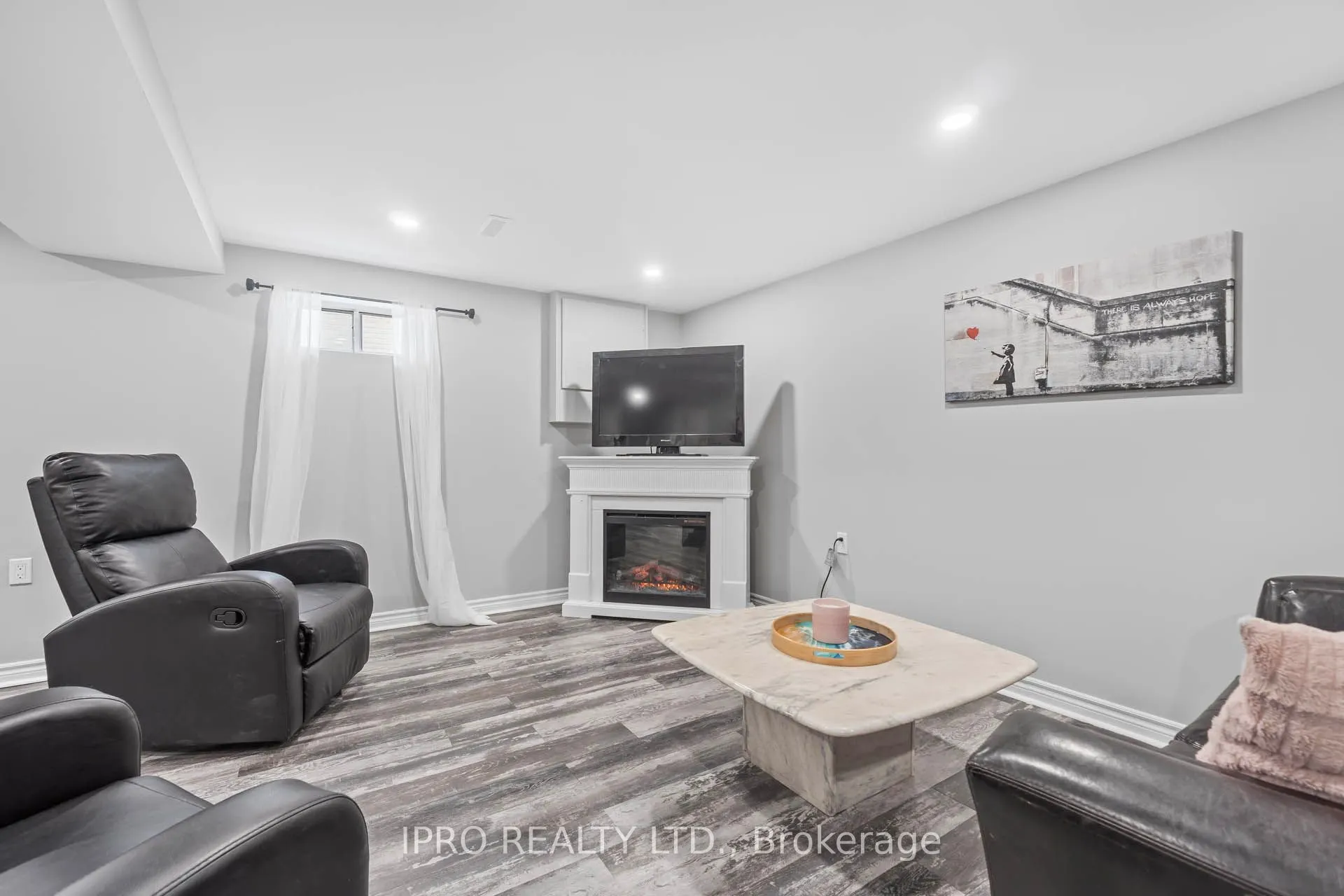 9 Faludon Drive