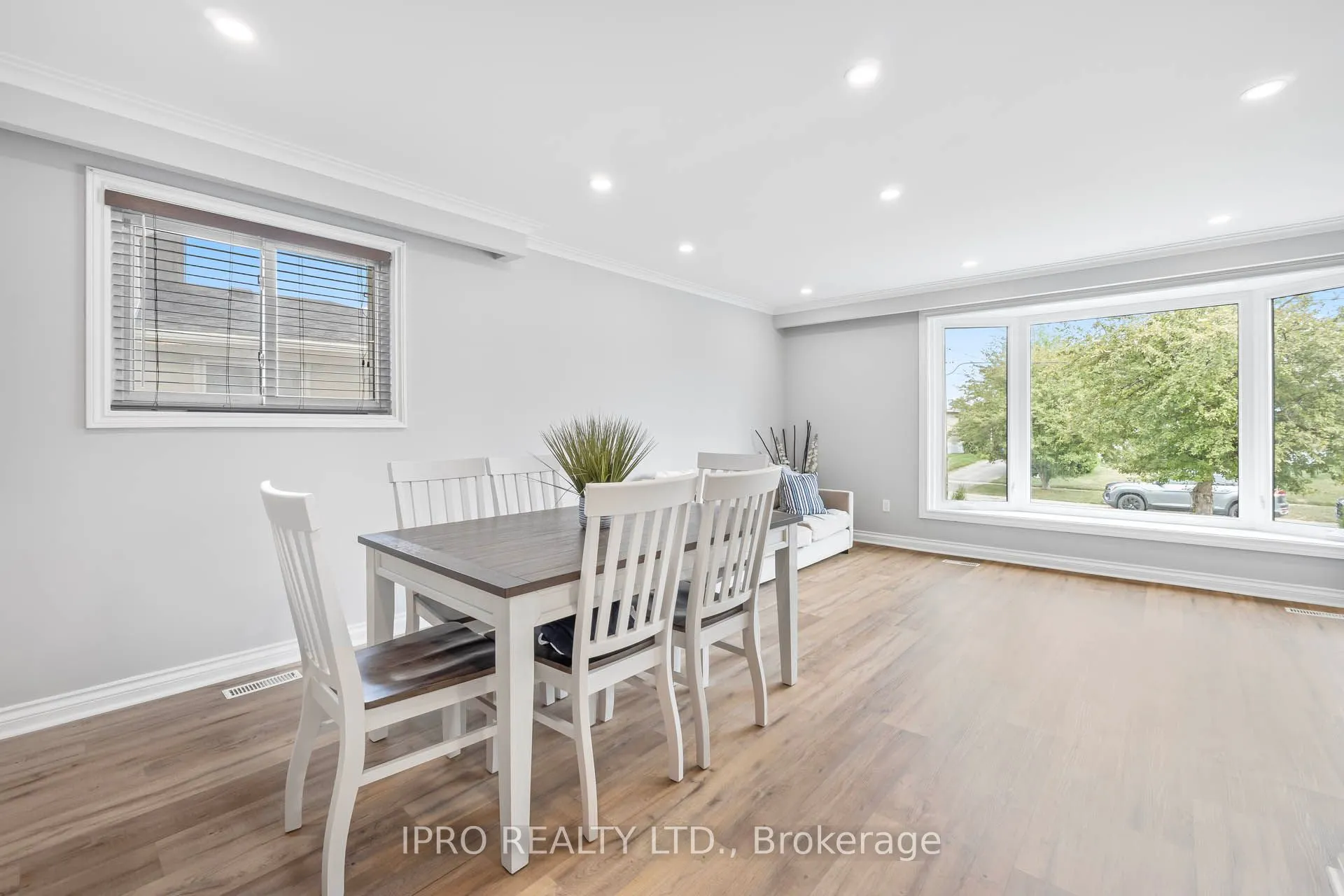 9 Faludon Drive