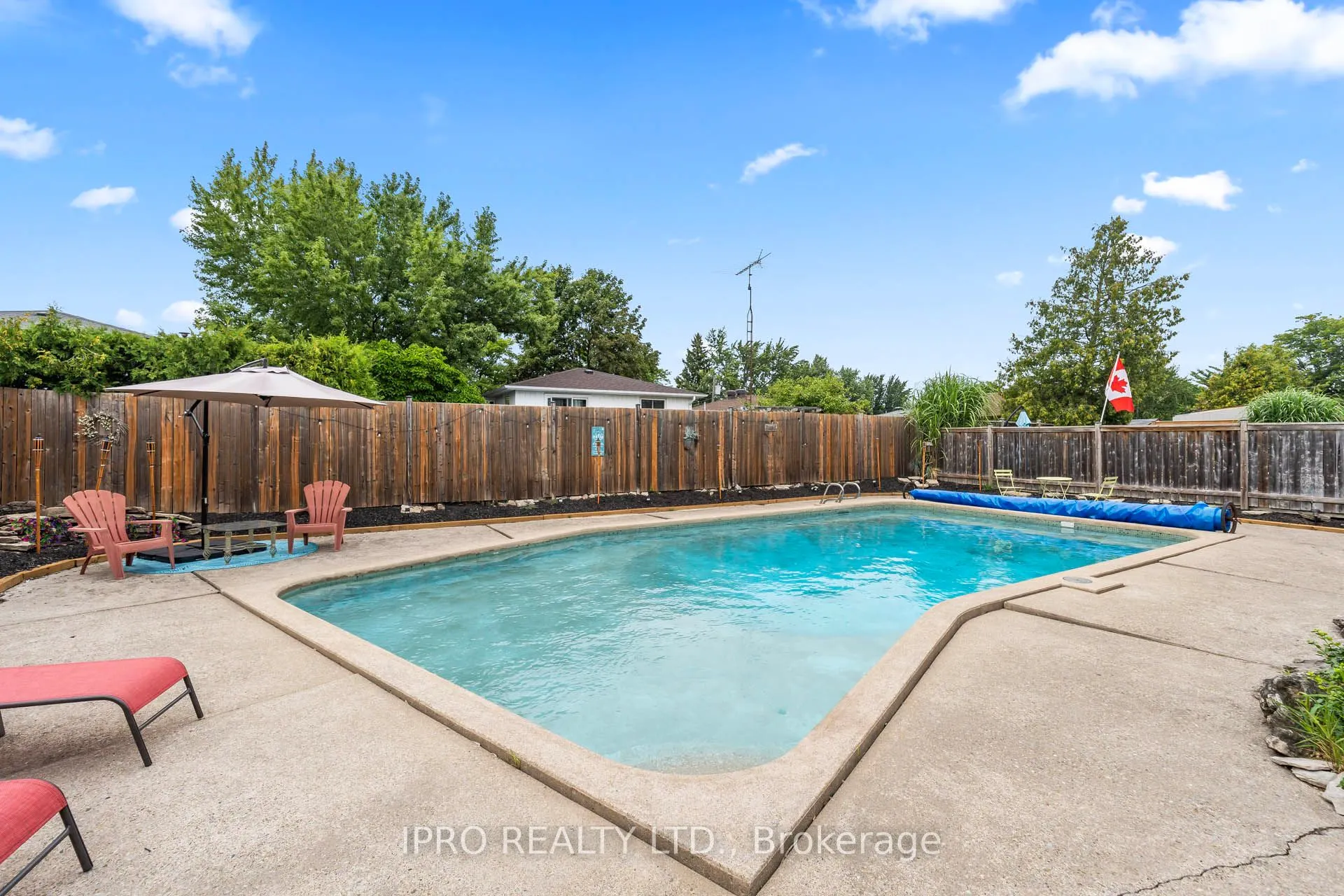 9 Faludon Drive