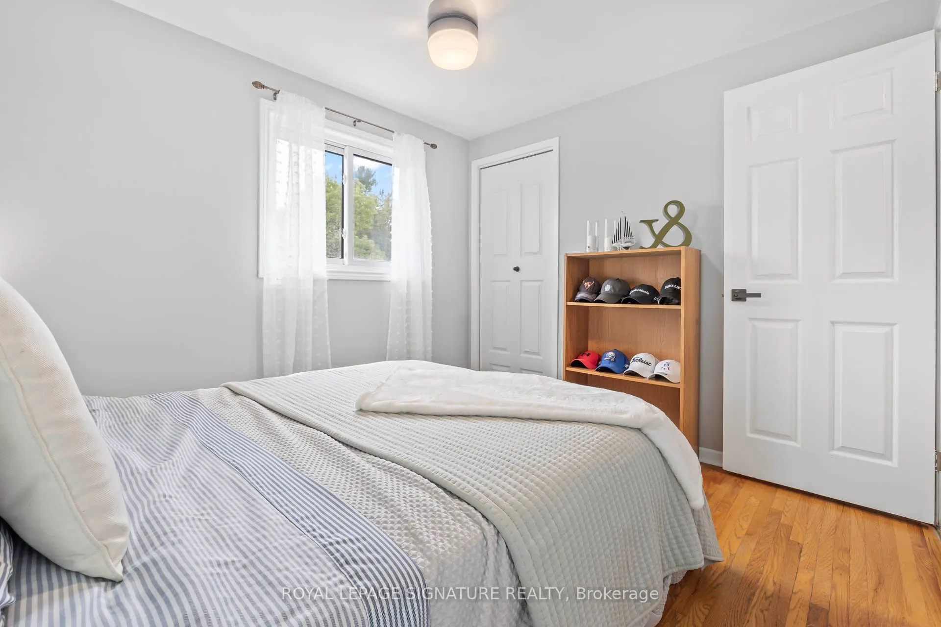 9 Faludon Drive