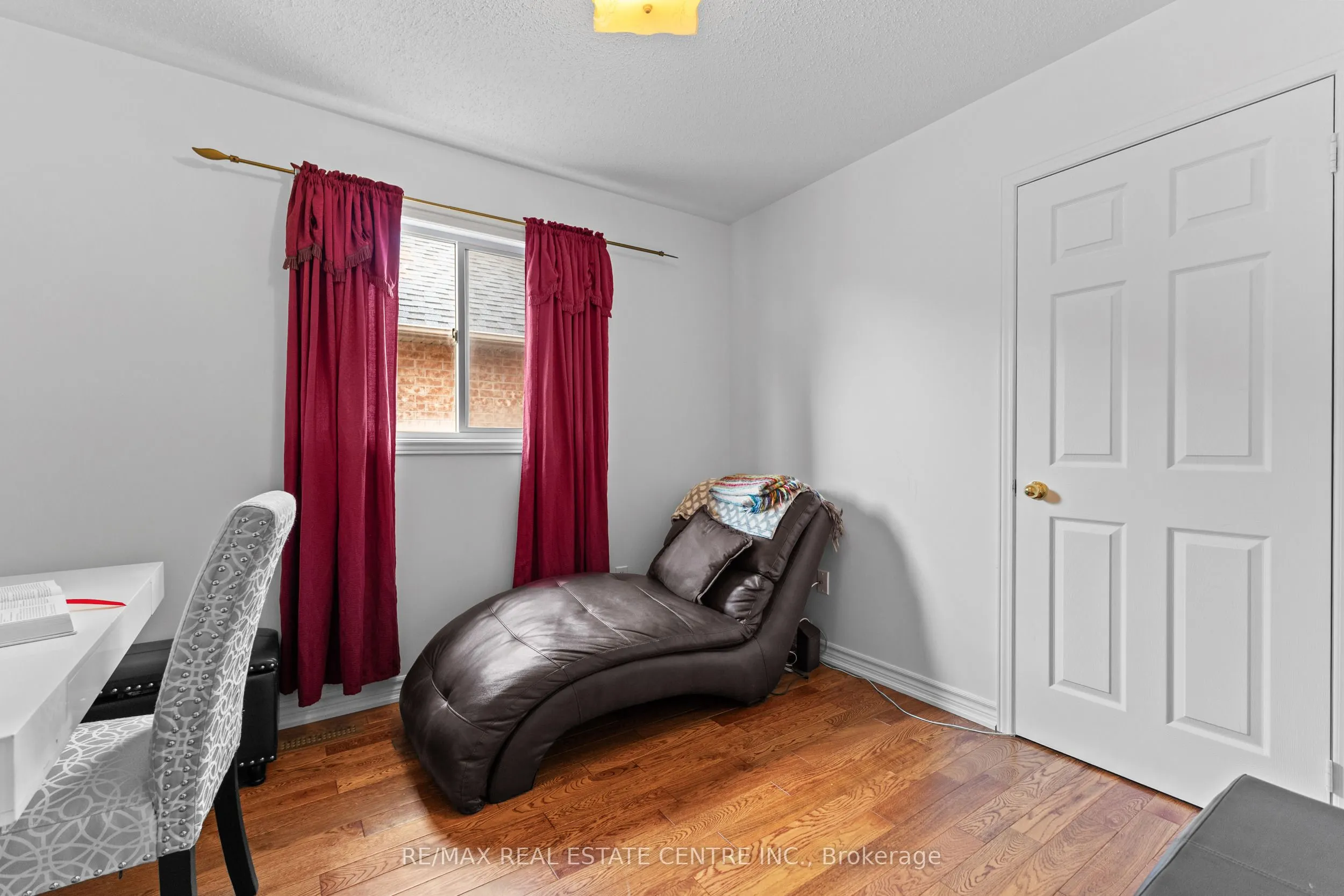 165 Zia Dodda Crescent