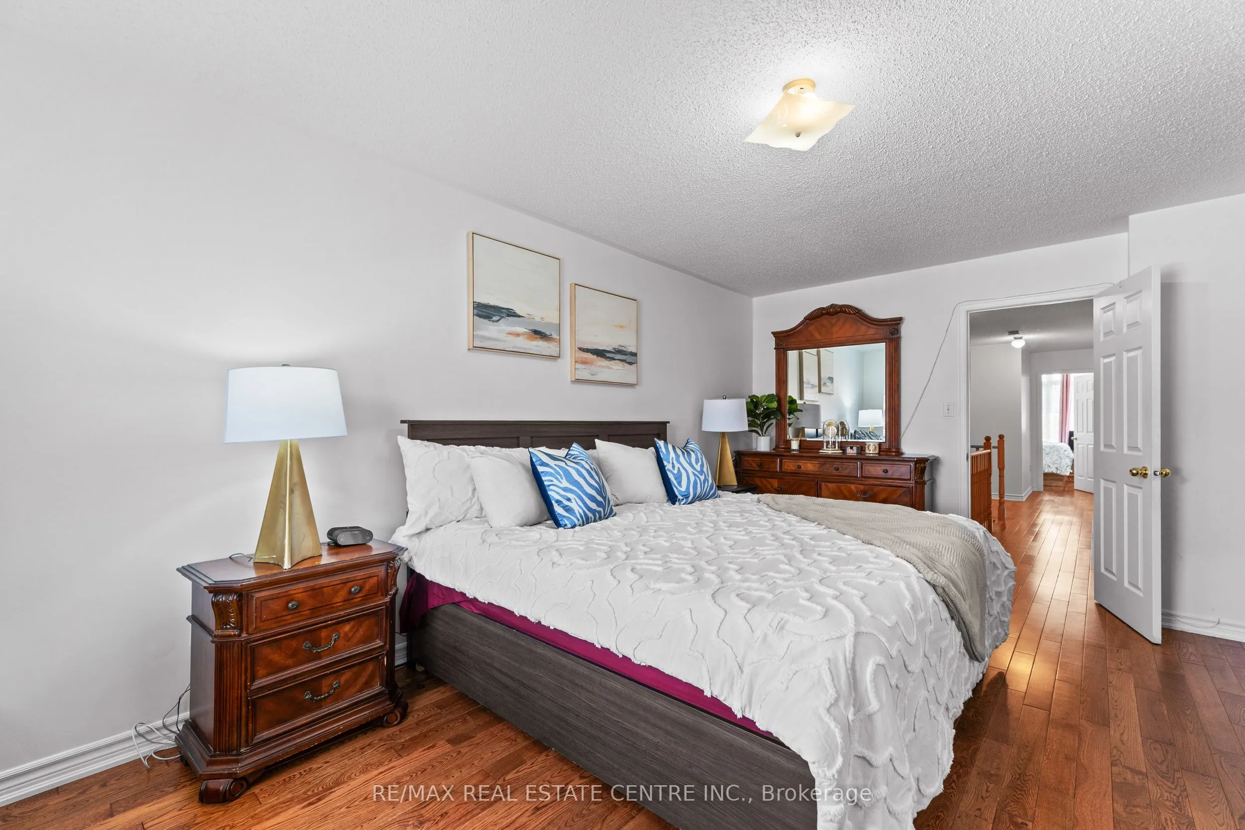 165 Zia Dodda Crescent
