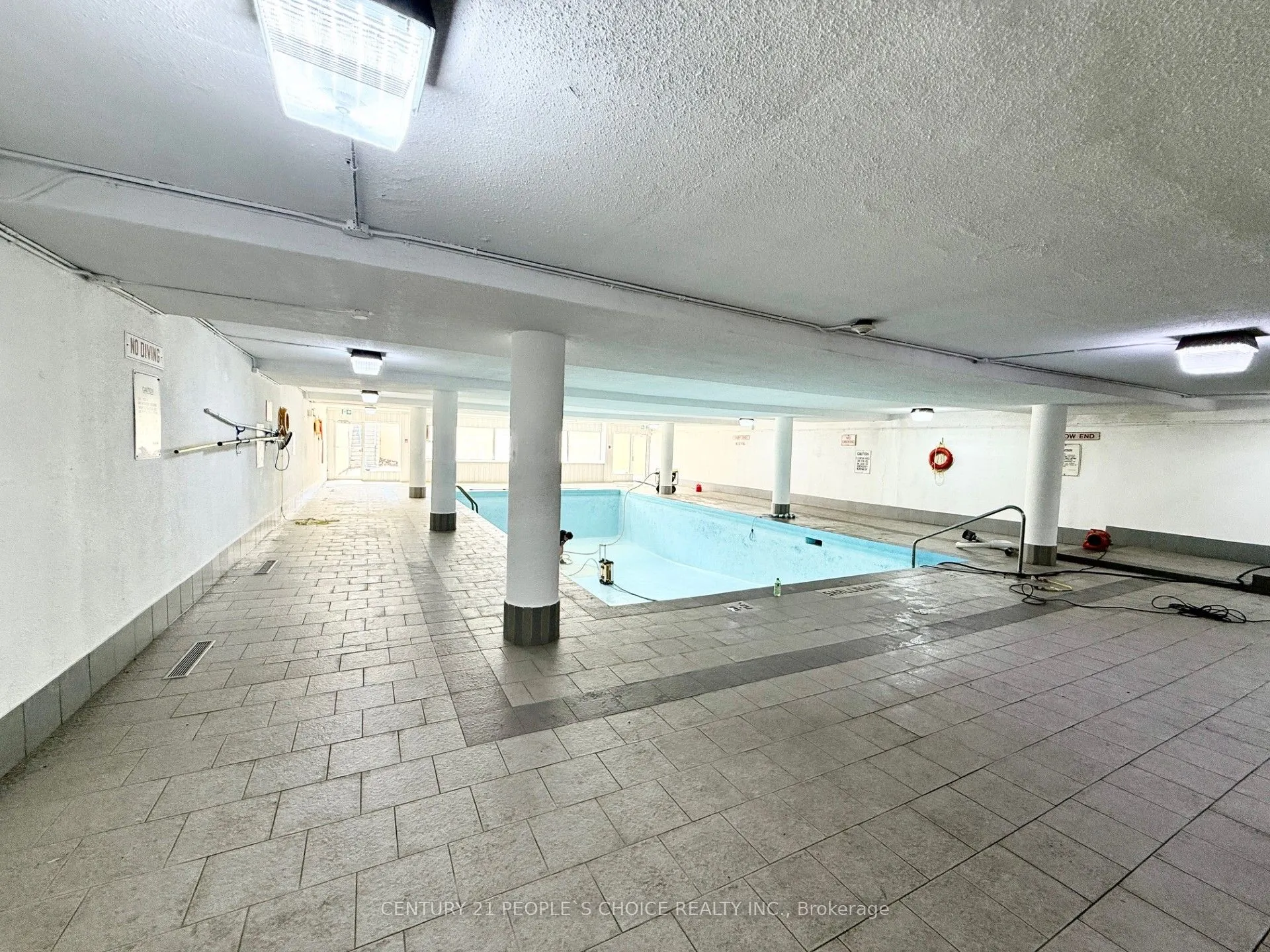 2095 Roche Court, #216
