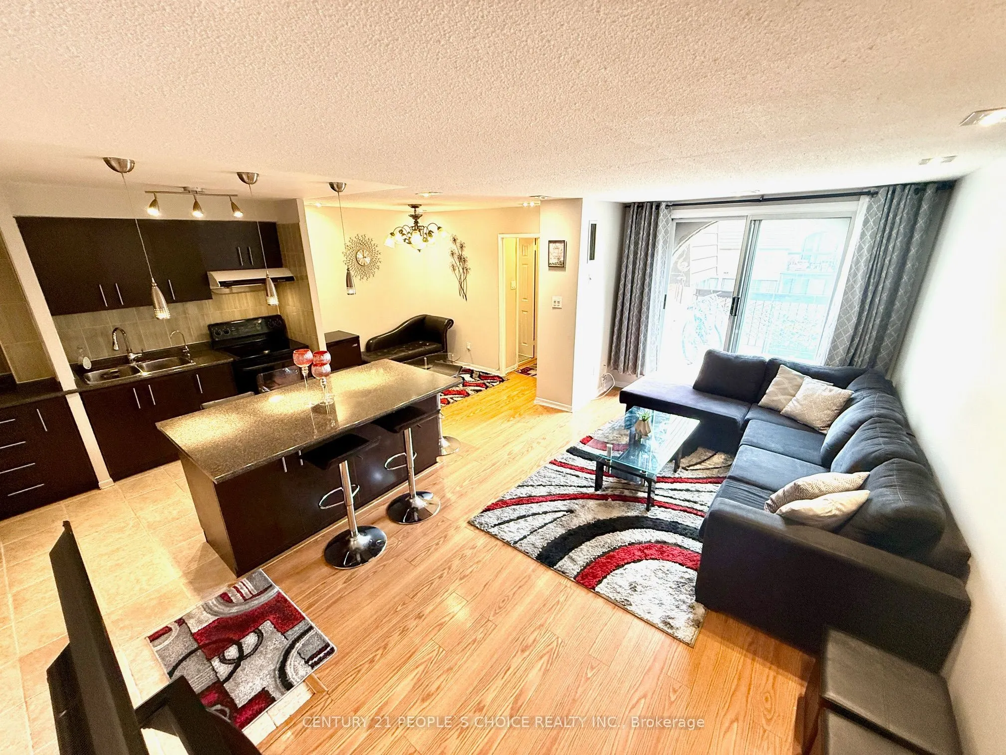 2095 Roche Court, #216