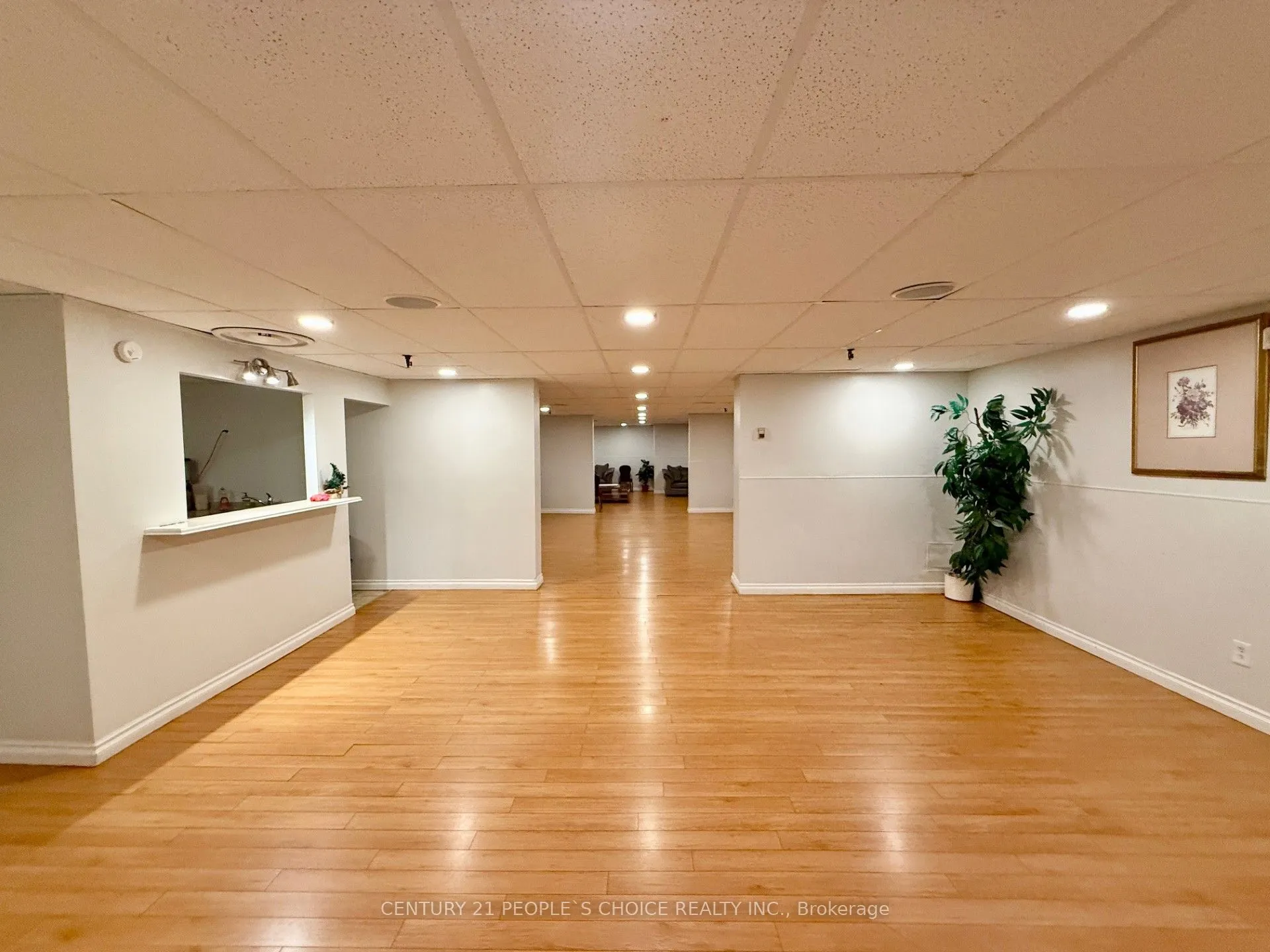 2095 Roche Court, #216
