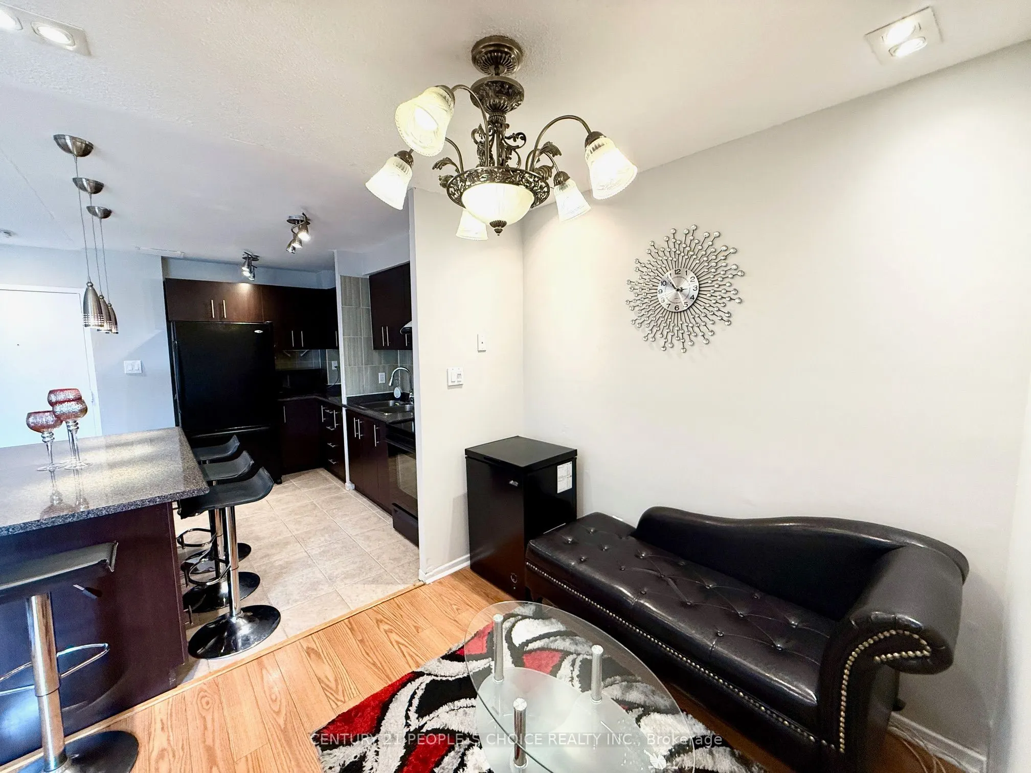 2095 Roche Court, #216