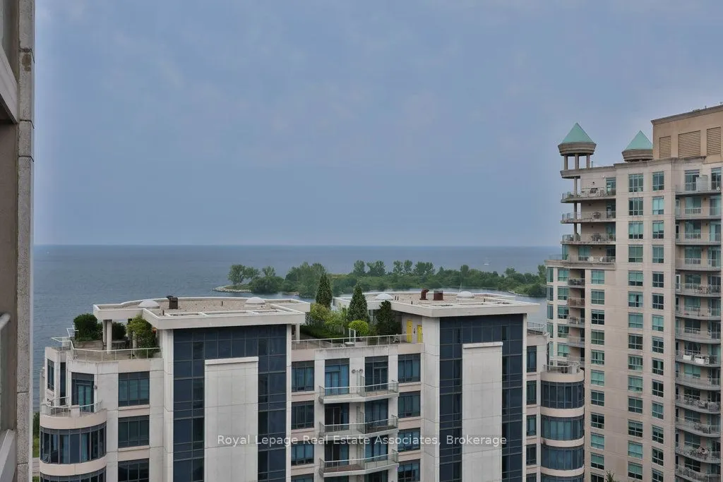 2083 Lakeshore Boulevard W, #1514