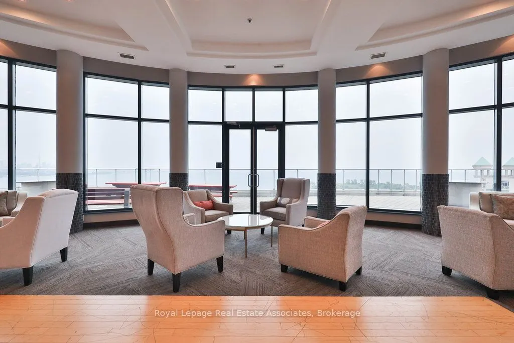 2083 Lakeshore Boulevard W, #1514